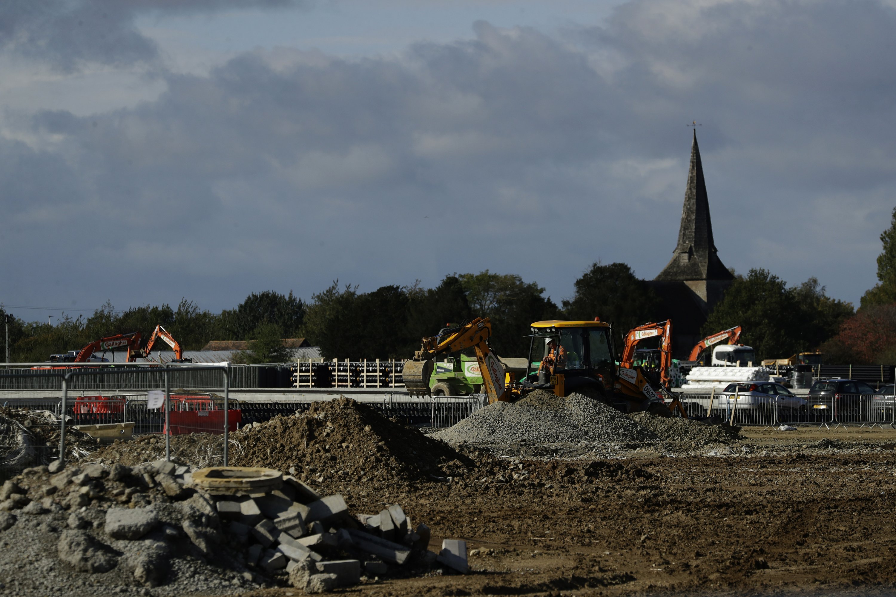 english-villages-wake-up-to-find-theyre-brexits-new-border