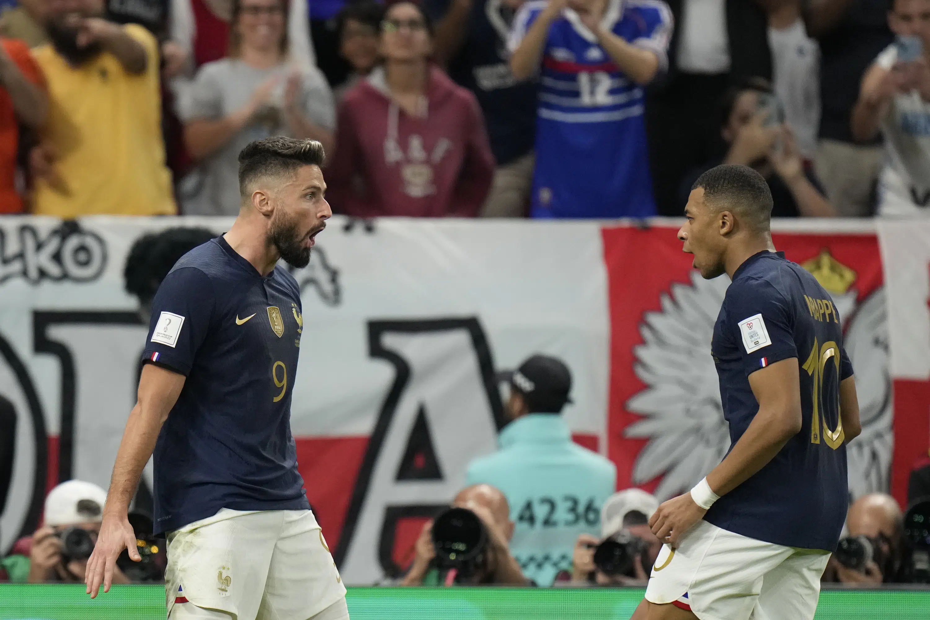 Kylian Mbappe mène la France devant la Pologne 3-1 en Coupe du monde