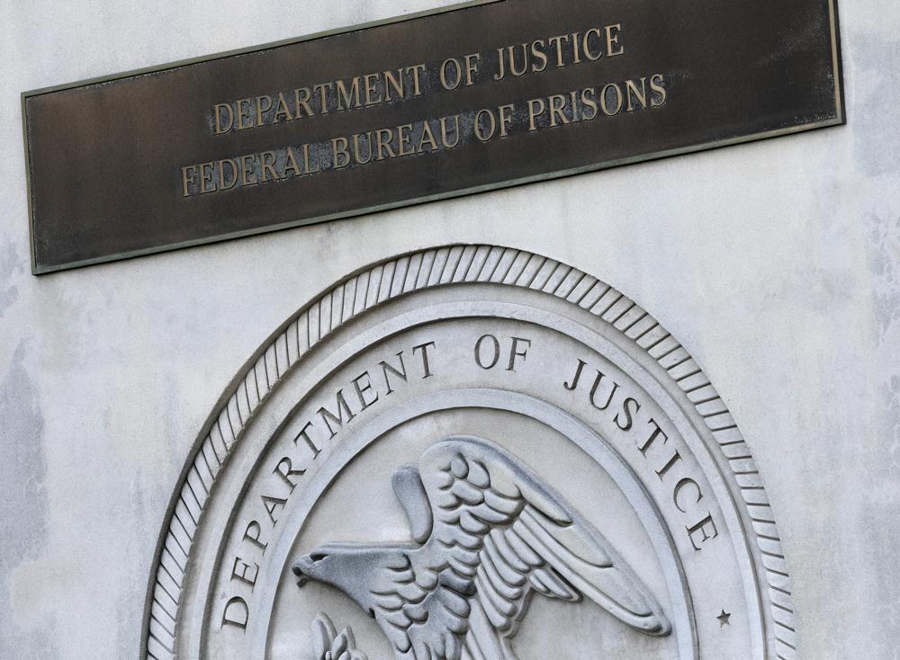 Oklahoma sues federal prisons for inmate it wants to execute Oklahoma sues federal prisons for inmate it wants to execute
