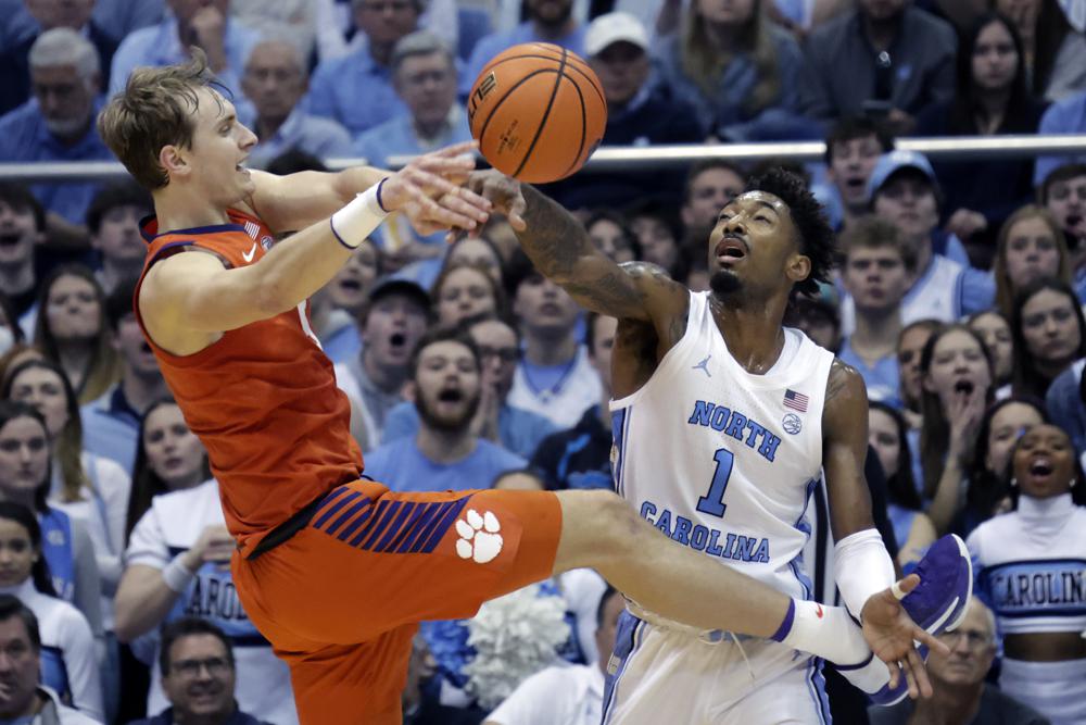 North Carolina hits 15 3s, beats Clemson 91-71 North Carolina hits 15 3s, beats Clemson 91-71