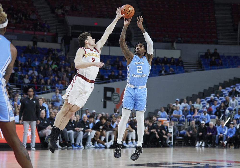 Caleb Grill, Iowa State topple No. 1 North Carolina 70-65