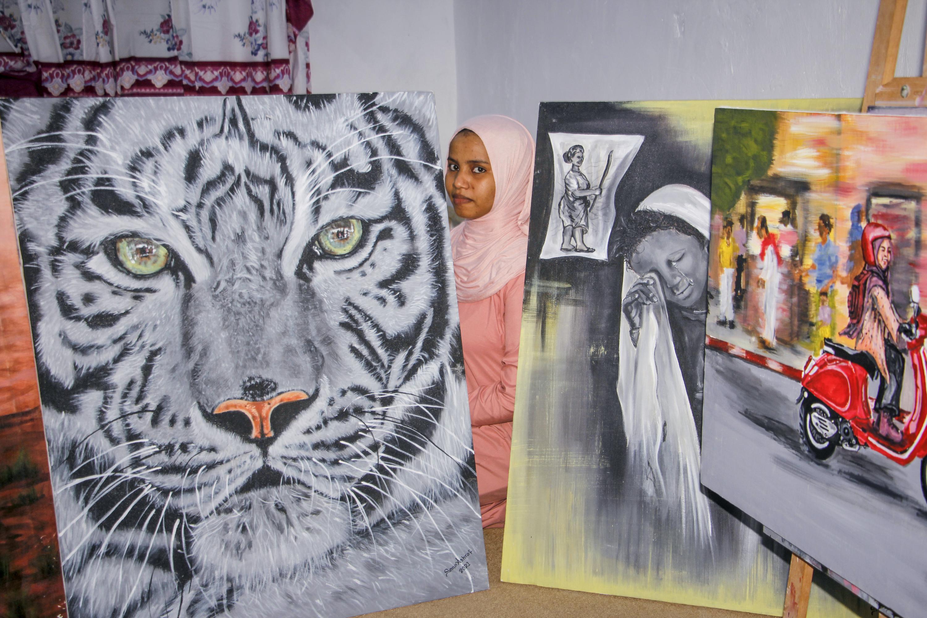 in-somalia-a-rare-female-artist-promotes-images-of-peace