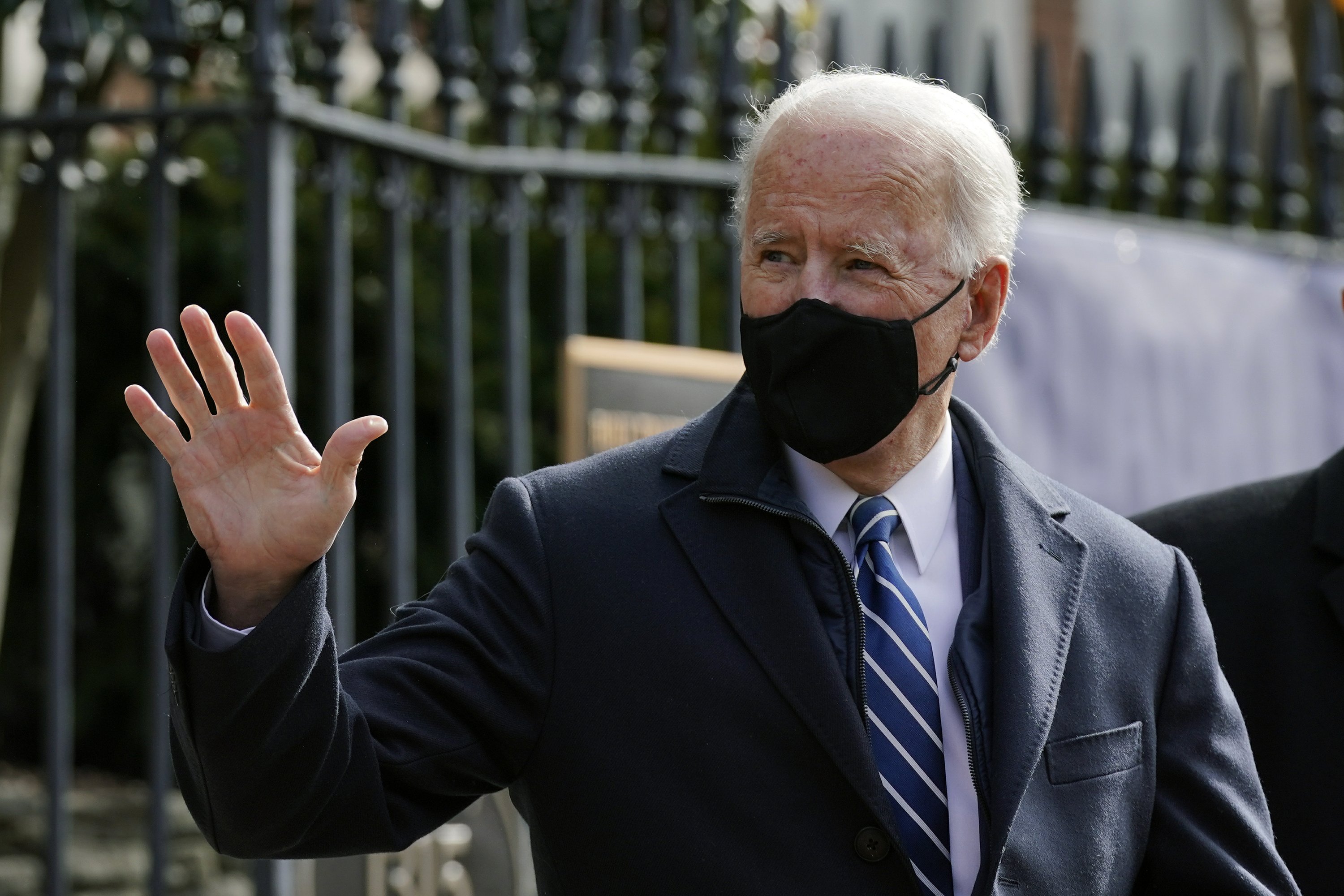 Biden lives the mass at the DC church, where he worshiped as VP