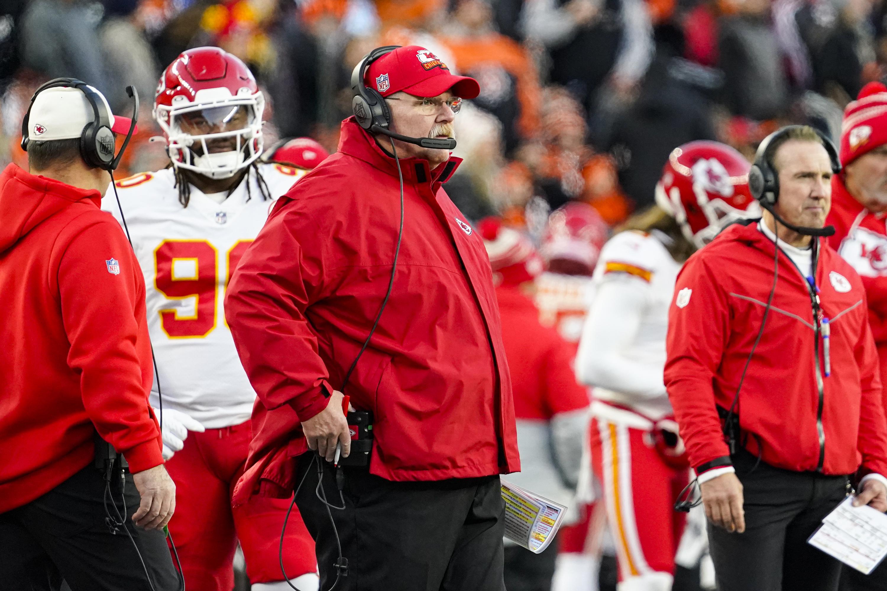 Chiefs add veteran DT Williams to 53man roster for Broncos AP News