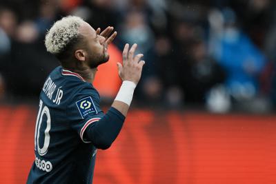 Neymar And Messi Jeered By Seething Psg Fans In 3 0 Home Win Ap News