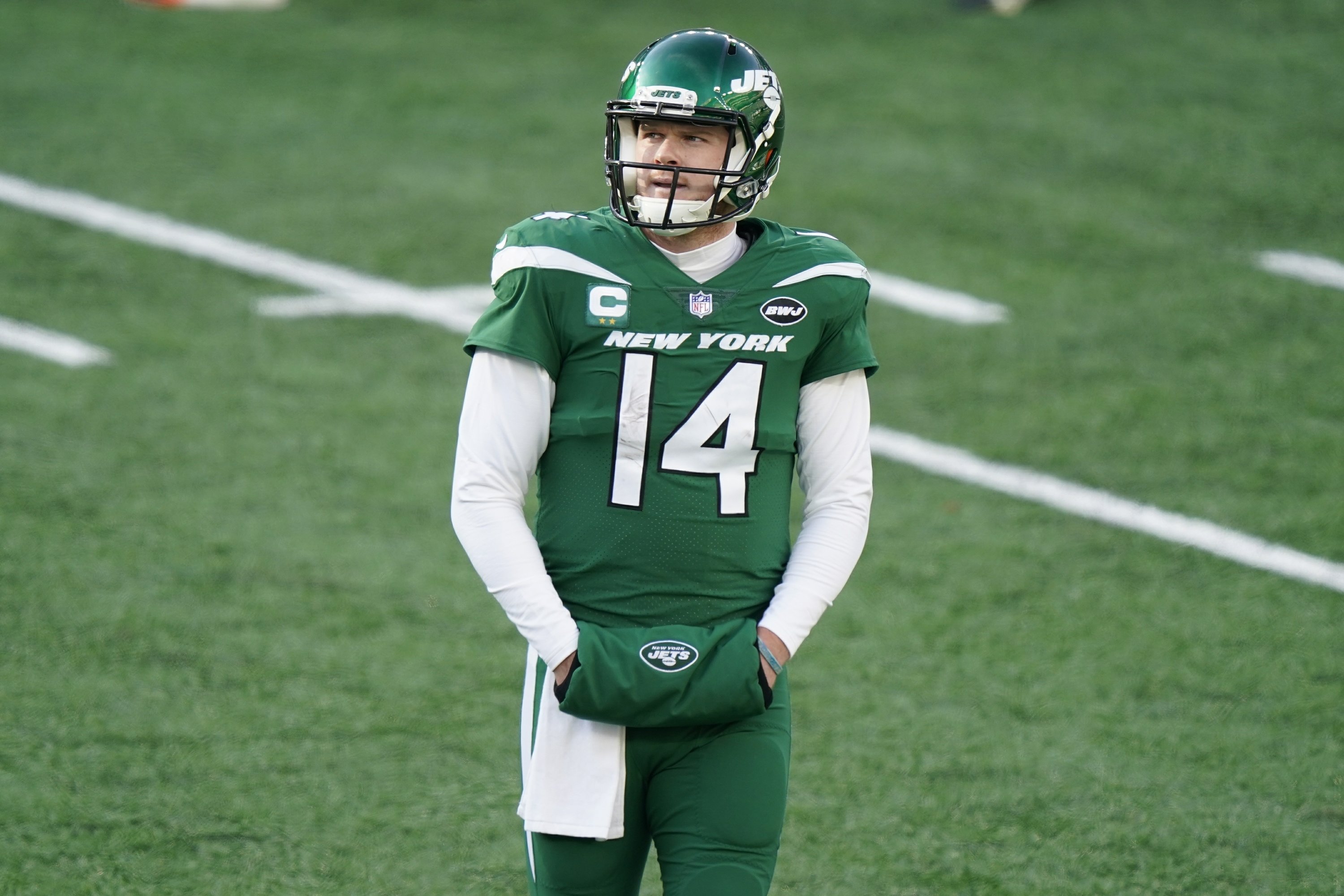 With Darnold gone, Jets focused on finding next franchise QB - Vimarsana News