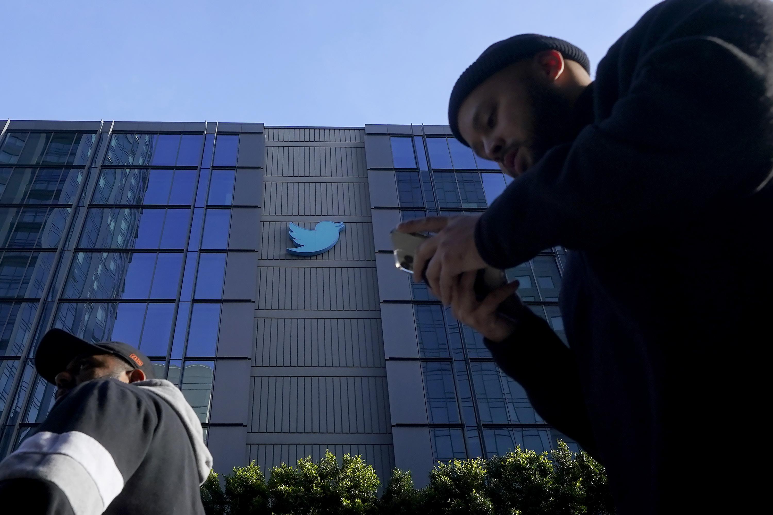 What Twitter's new $7.99 verification option means - The Washington Post