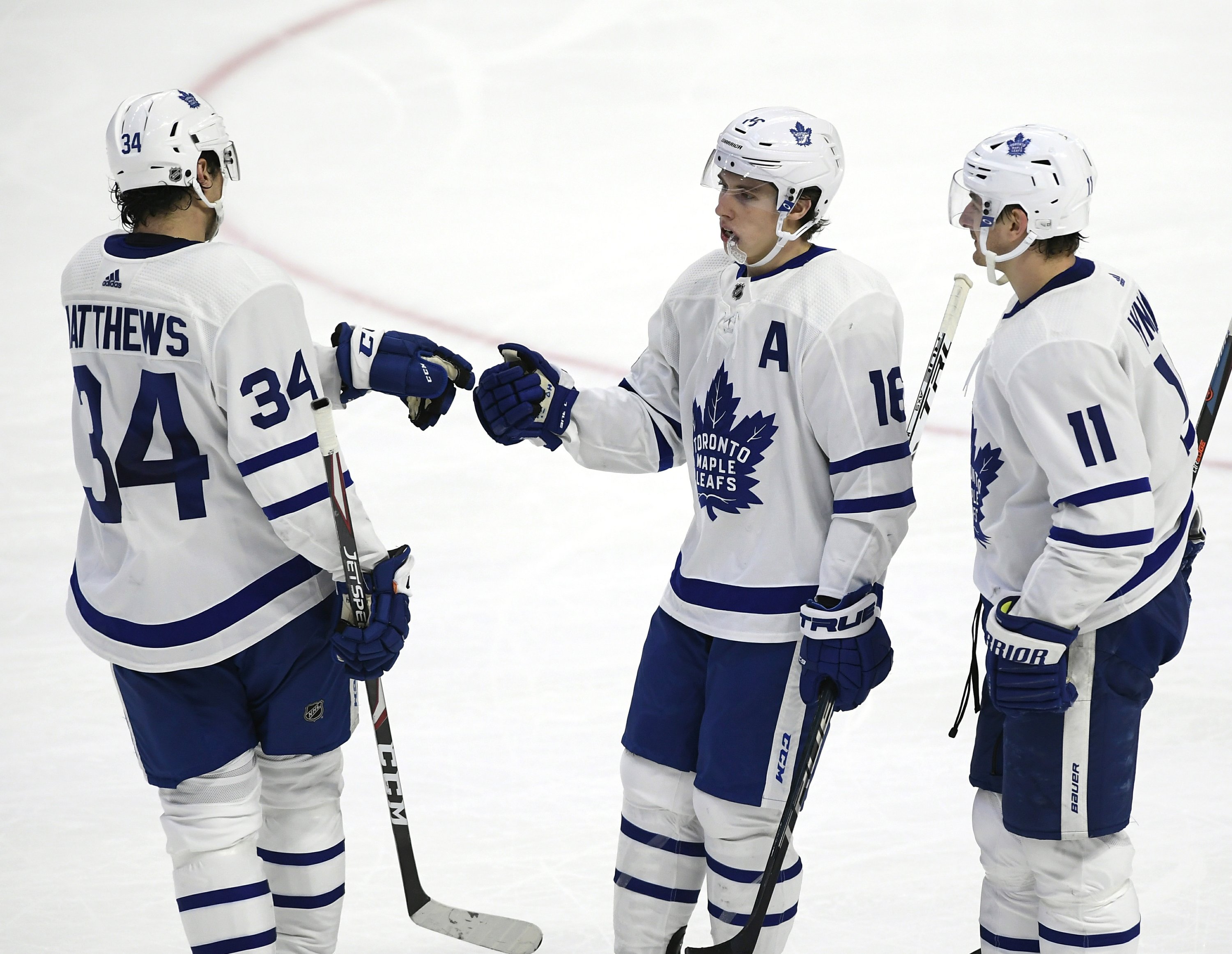 maple leafs third jersey