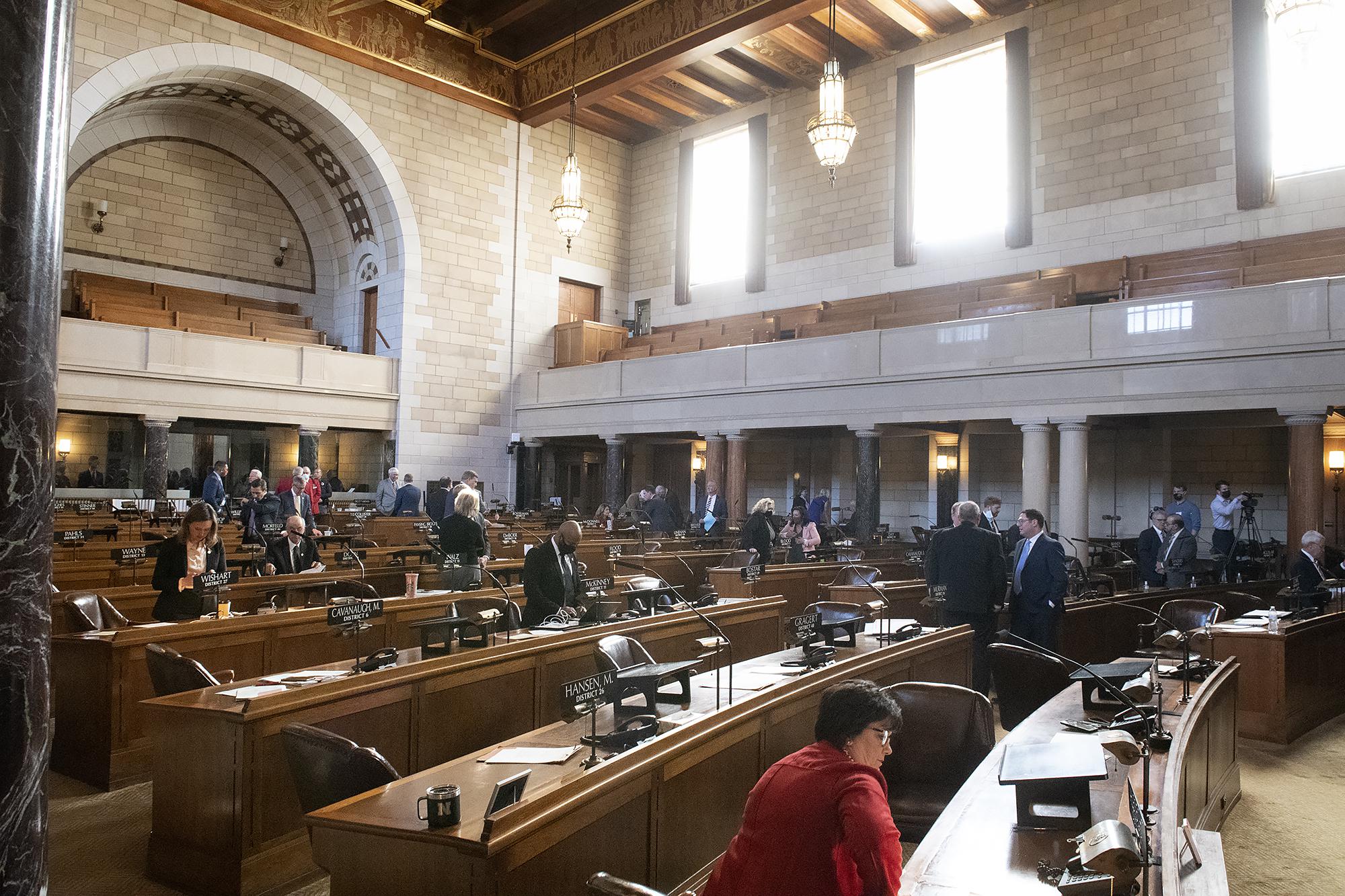 Nebraska lawmakers begin session with abortion, gun bills AP News