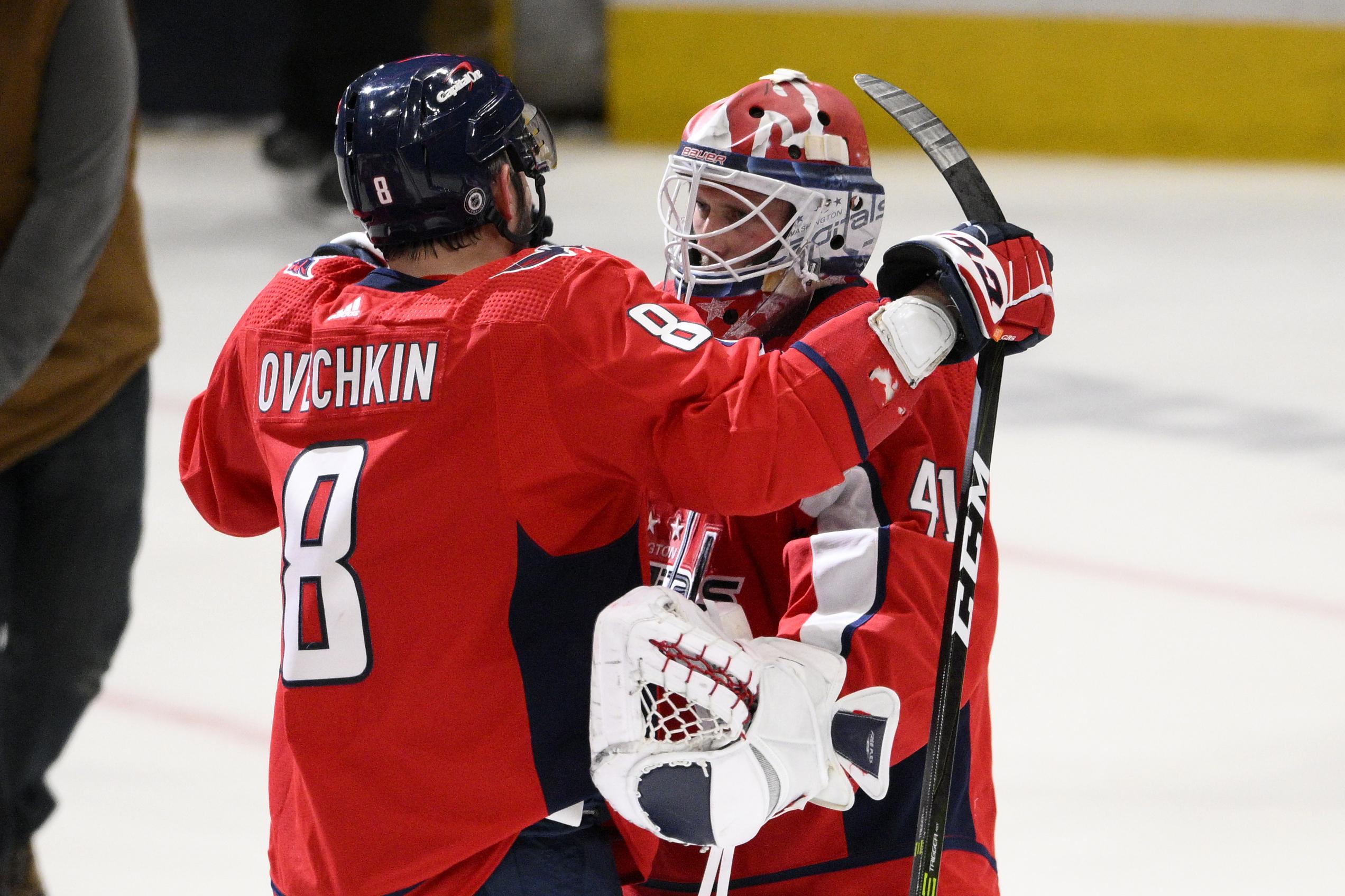 Alex Ovechkin scores 764th goal 