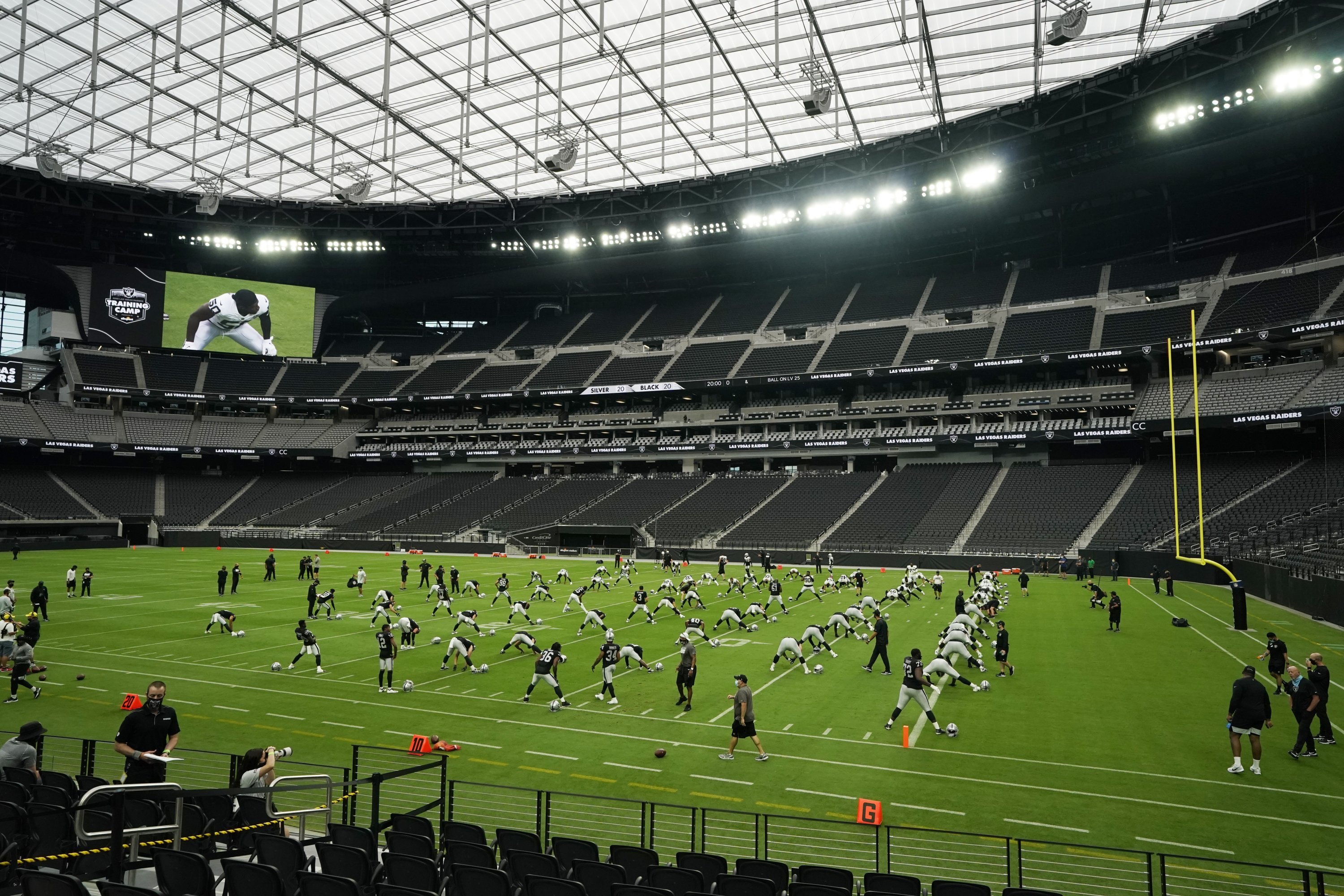 StadiumViews Las Vegas Raiders Black Sports Standard Indoor