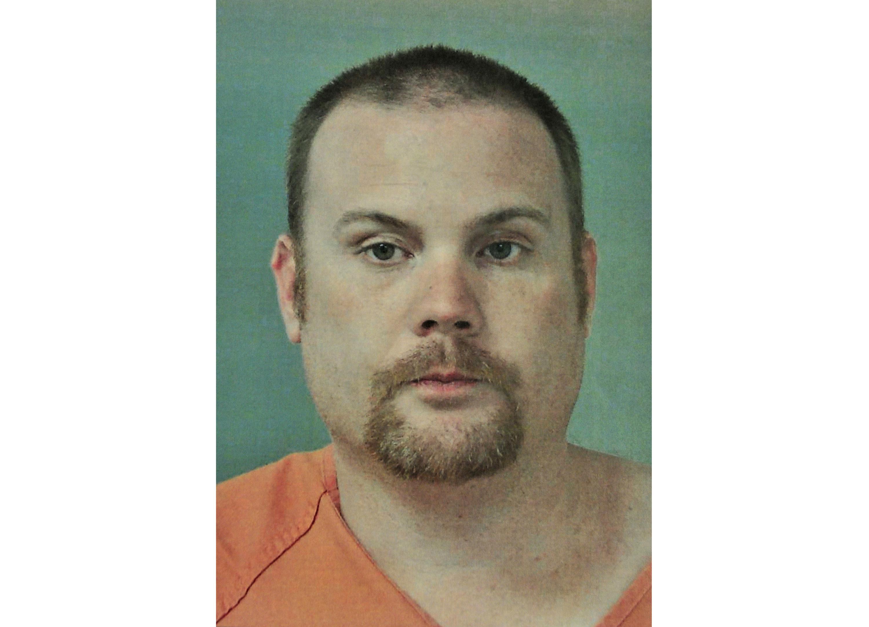 Alabama man sentenced to death for killing wife and family | AP News