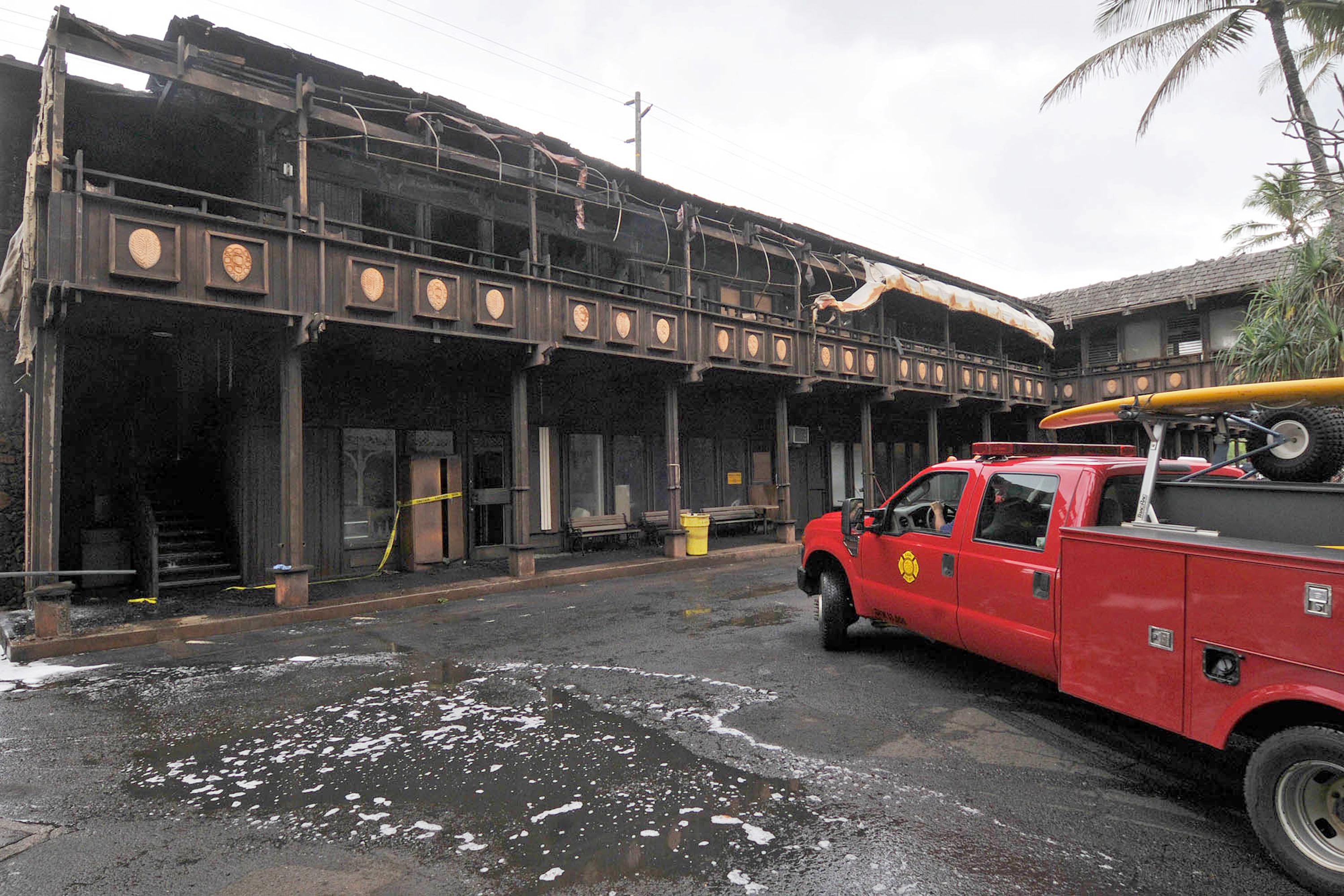 Resort famous for Elvis' 'Blue Hawaii' movie will be rebuilt | AP News