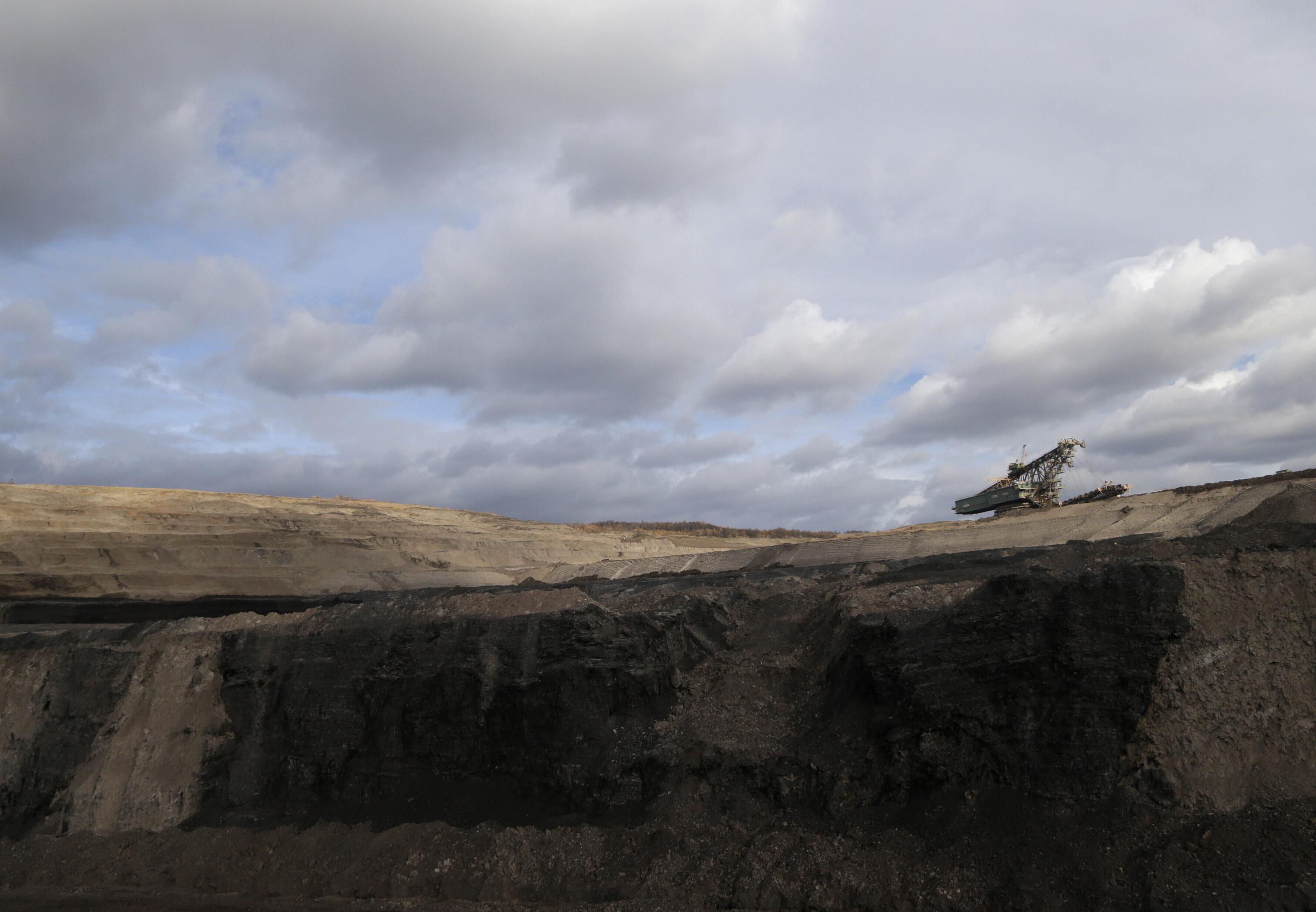 Česká republika ukončí těžbu uhlí do roku 2033 a posílí jadernou energetiku