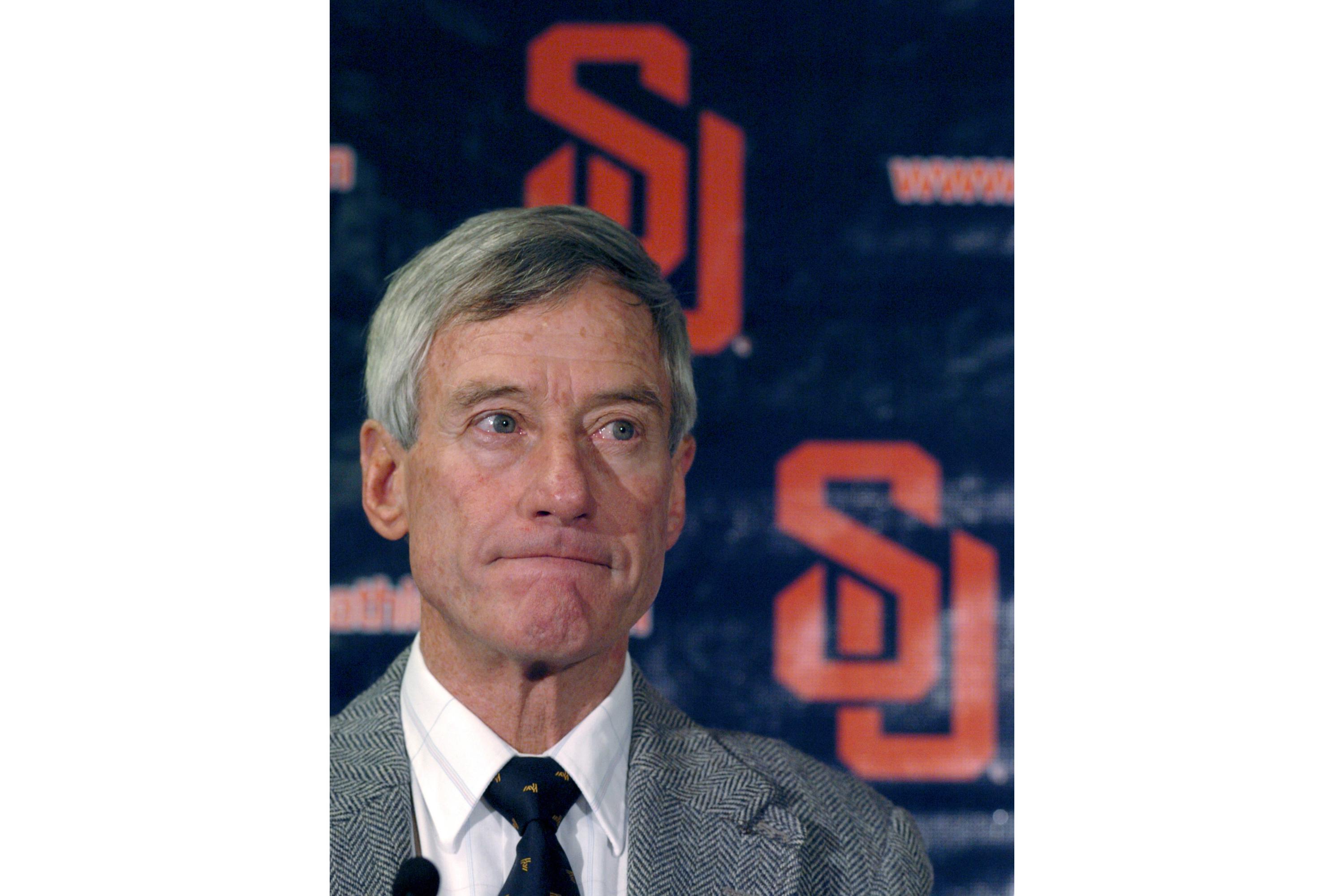 former-syracuse-athletic-director-jake-crouthamel-dies-at-84-ap-news