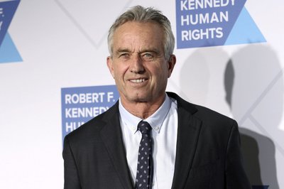 Robert Kennedy Jr. Illness: Know About His Health Problems 