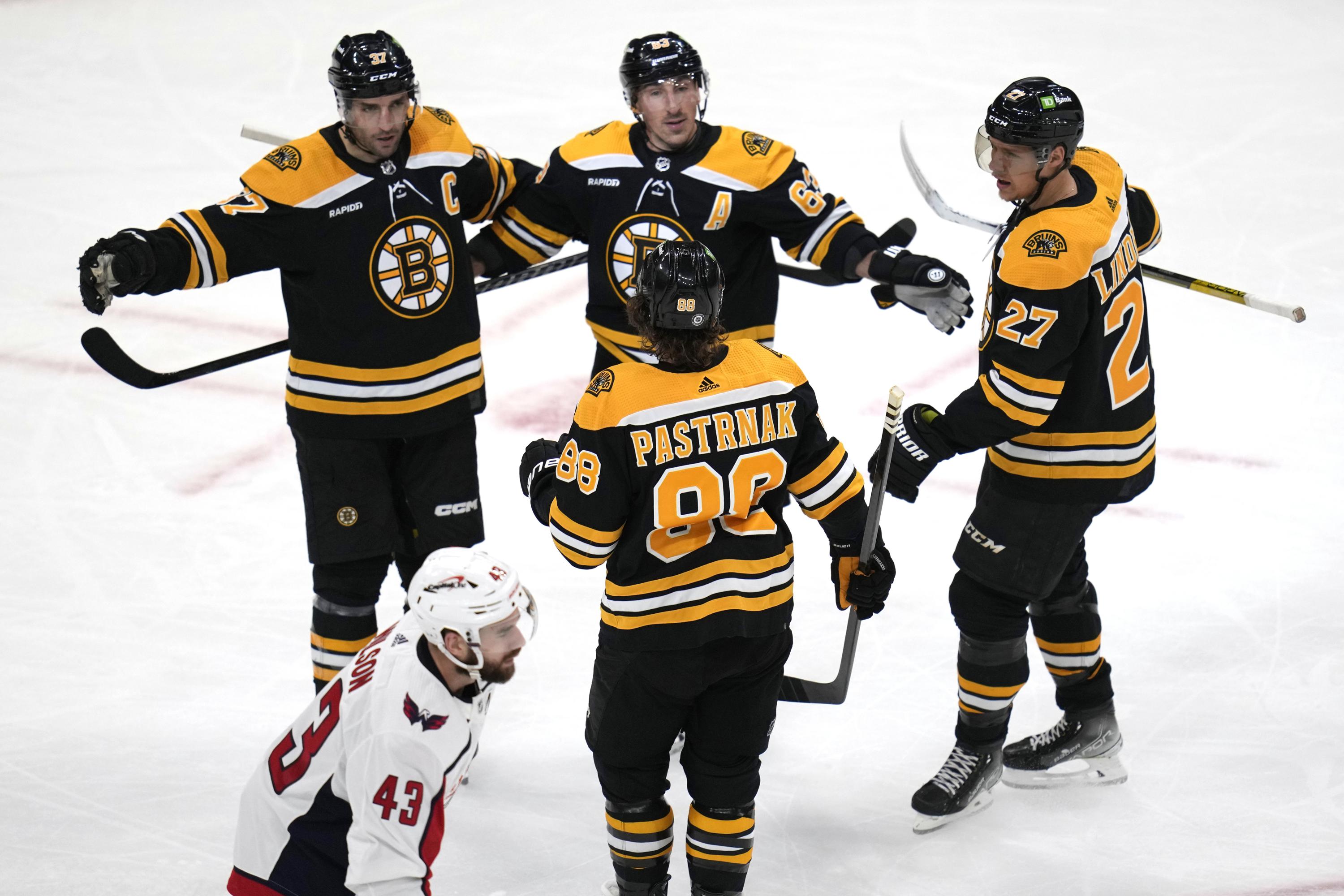 Boston Bruins player fined NHL maximum for cross-check in Game 2