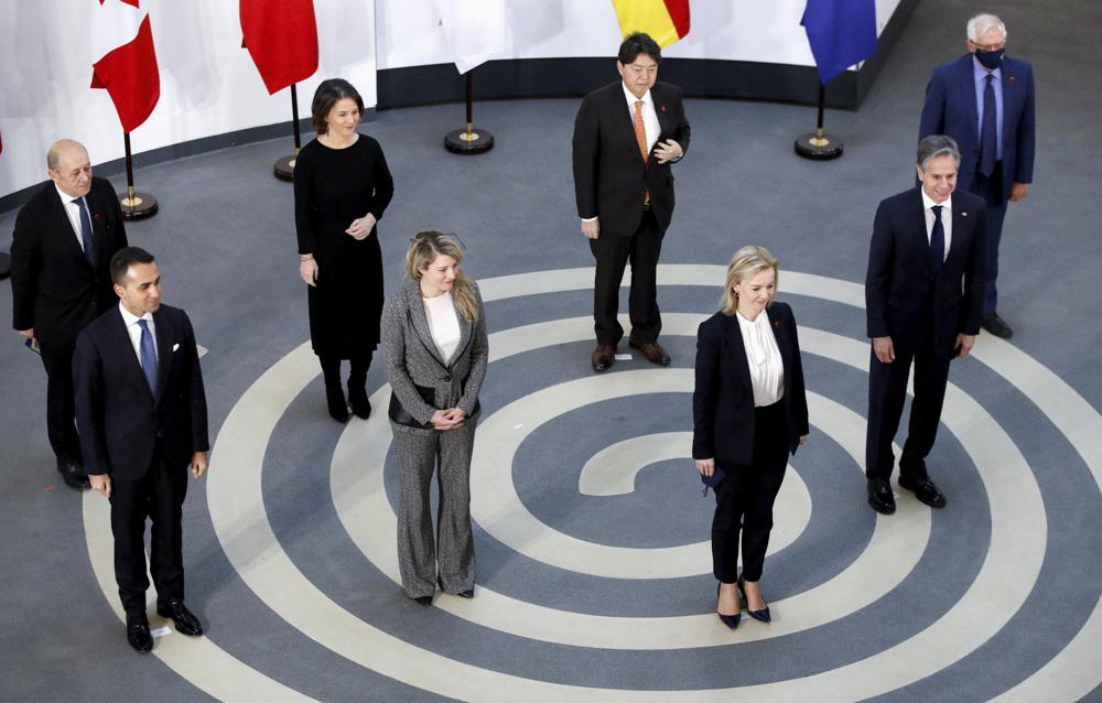 Le Royaume-Uni cherche l’unité lors de la réunion du G7 sur le “comportement malveillant” de la Russie