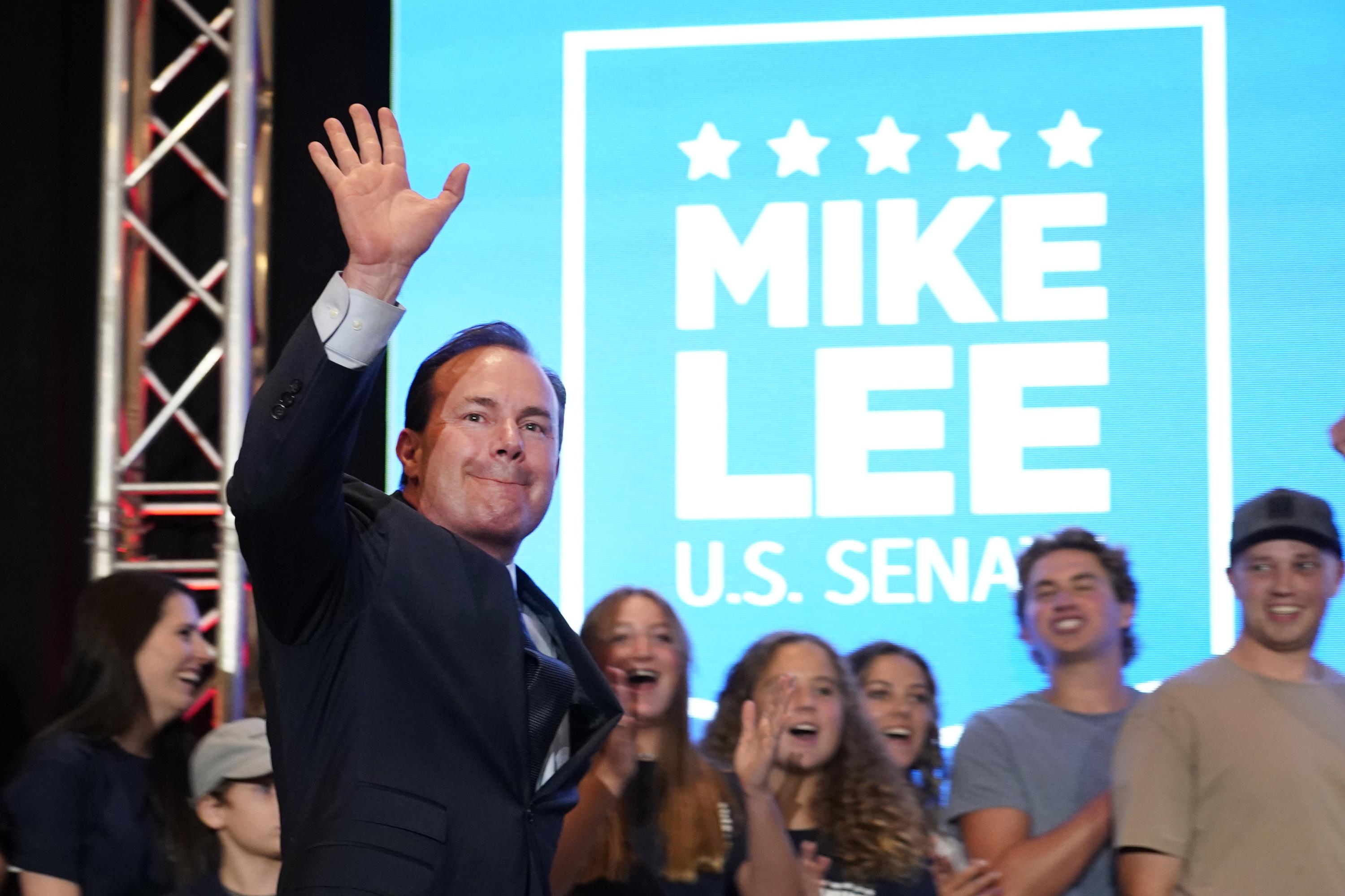 Sen. Mike Lee brushes off opponents to win Utah GOP primary | AP News