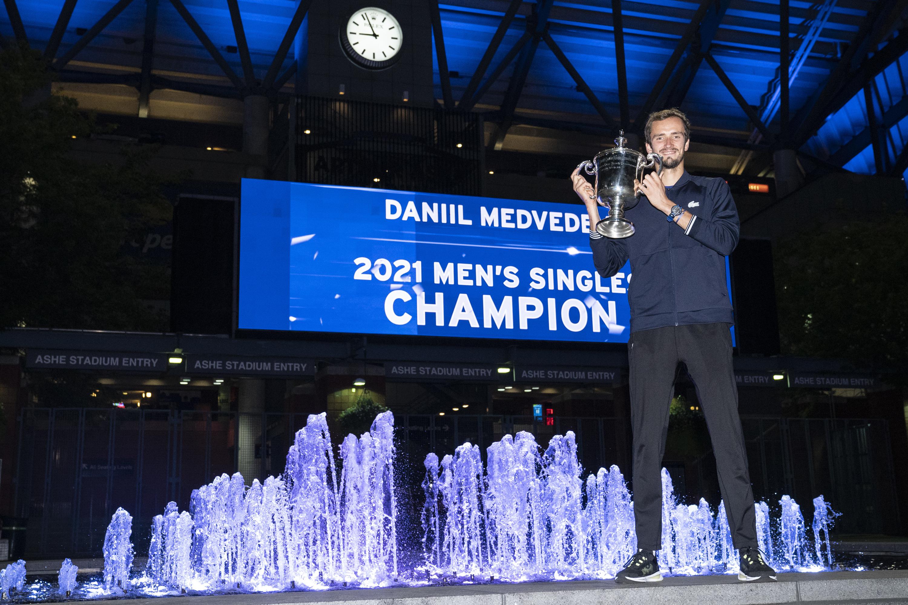 Medvedev secures Vienna Open final spot with 64th season win-Telangana Today