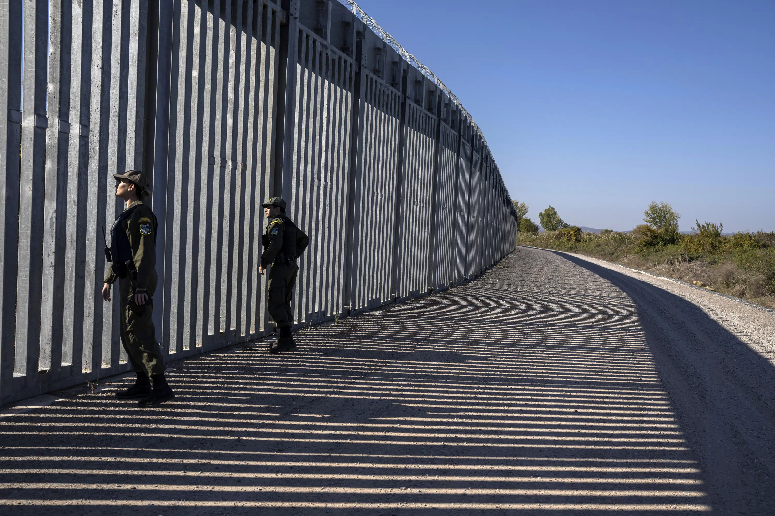 Watch Greece’s prime minister makes border wall an election pledge – US Politics News