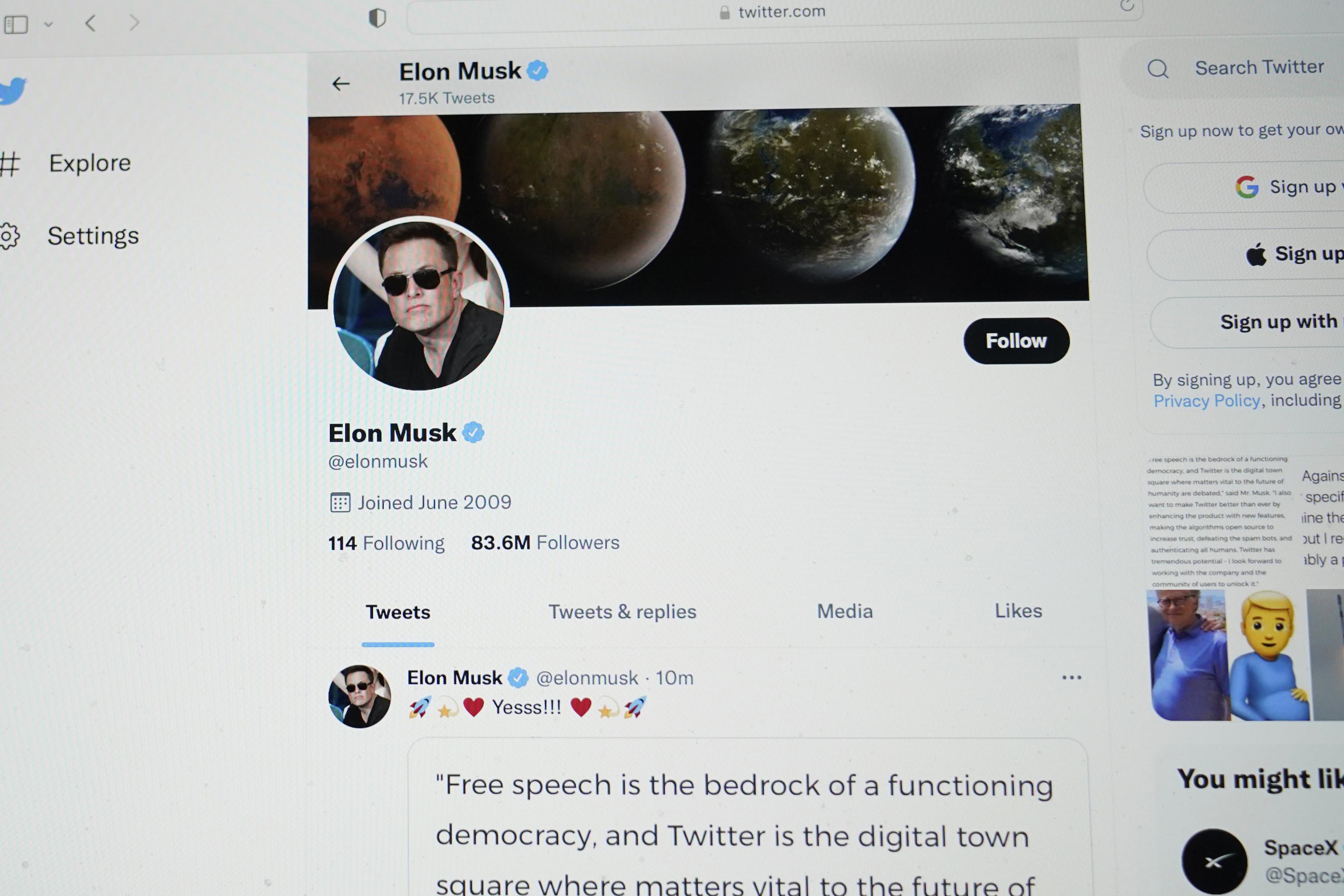 Ready to Give Elon Your Money? How to Get and Use Twitter Blue