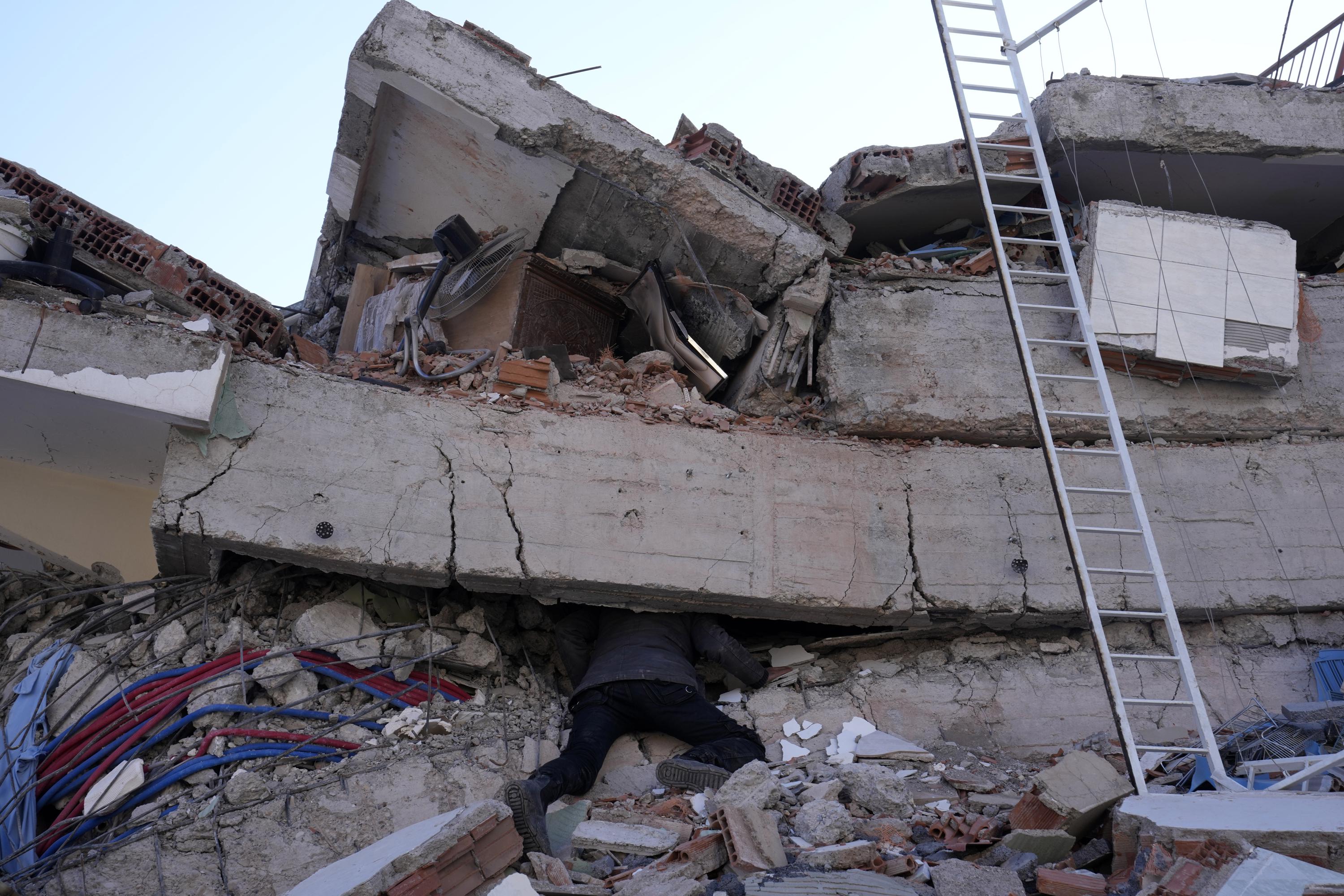 Live Updates | Turkey, Syria quake is deadliest since 2015 | AP News