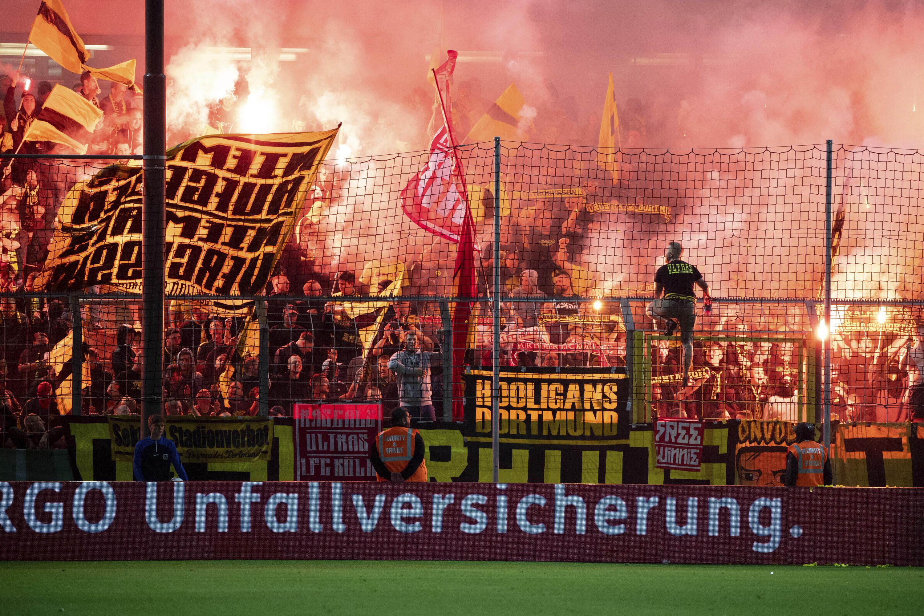 Dortmunds neuer Look startet mit einem 3:0-Sieg bei 1860 München in die Saison