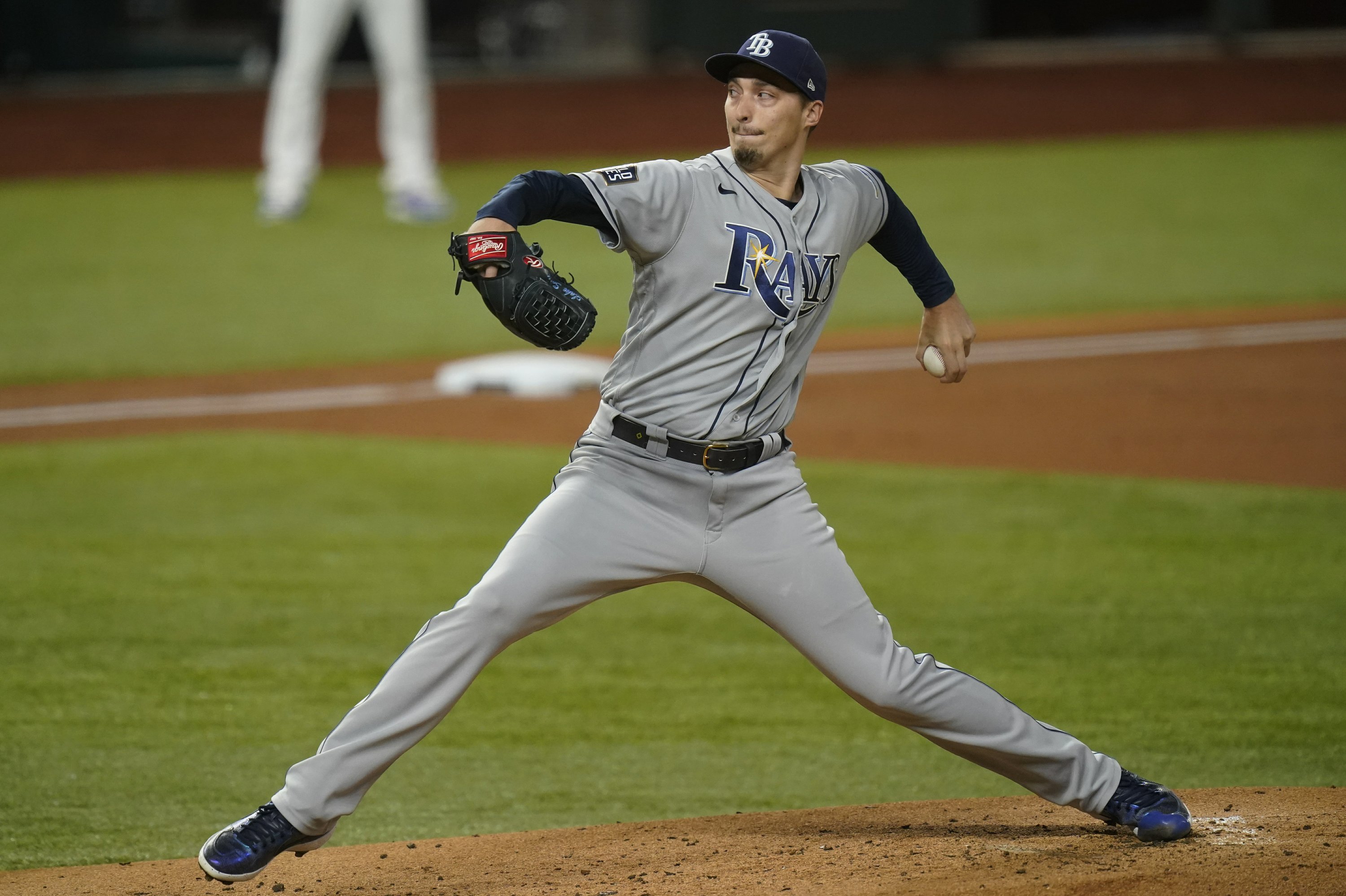 Padres finalize deal acquiring ace Blake Snell from Rays - Vimarsana News
