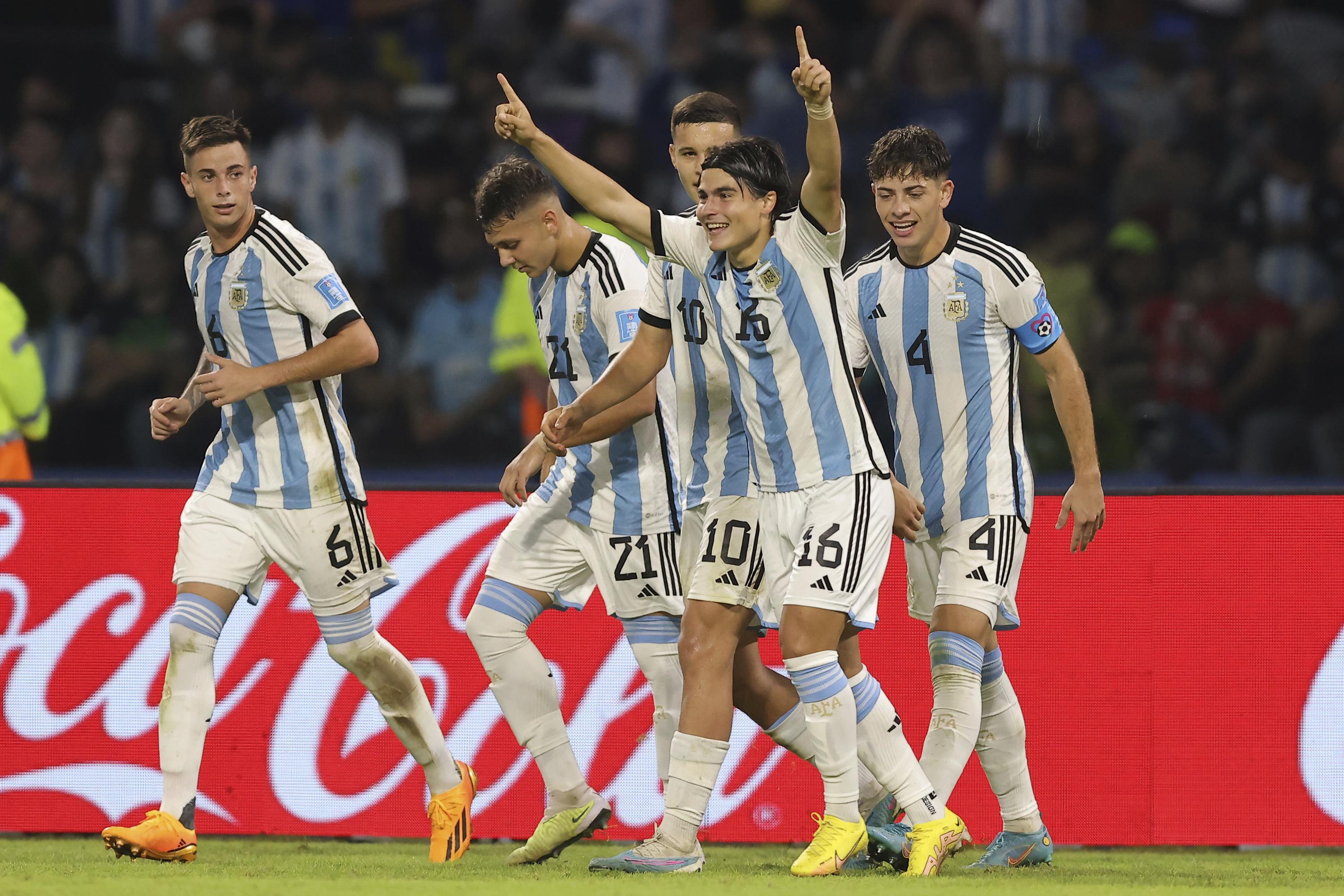 Argentina asegura su lugar en el Mundial Sub-20, Estados Unidos vence a Fiyi