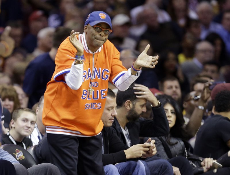 spike lee knicks vs hawks