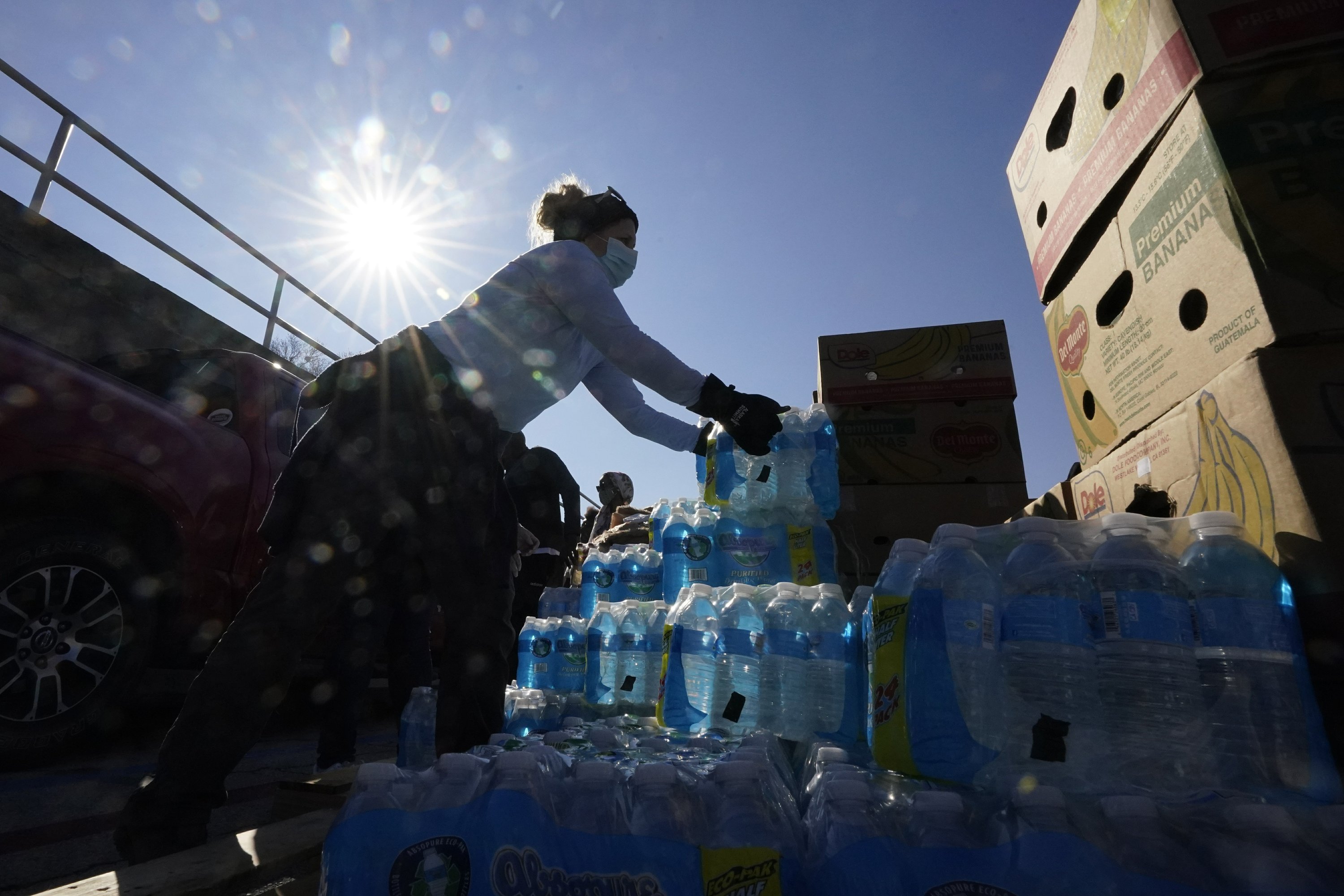 Southern cities hard hit by storms face new crisis: no water