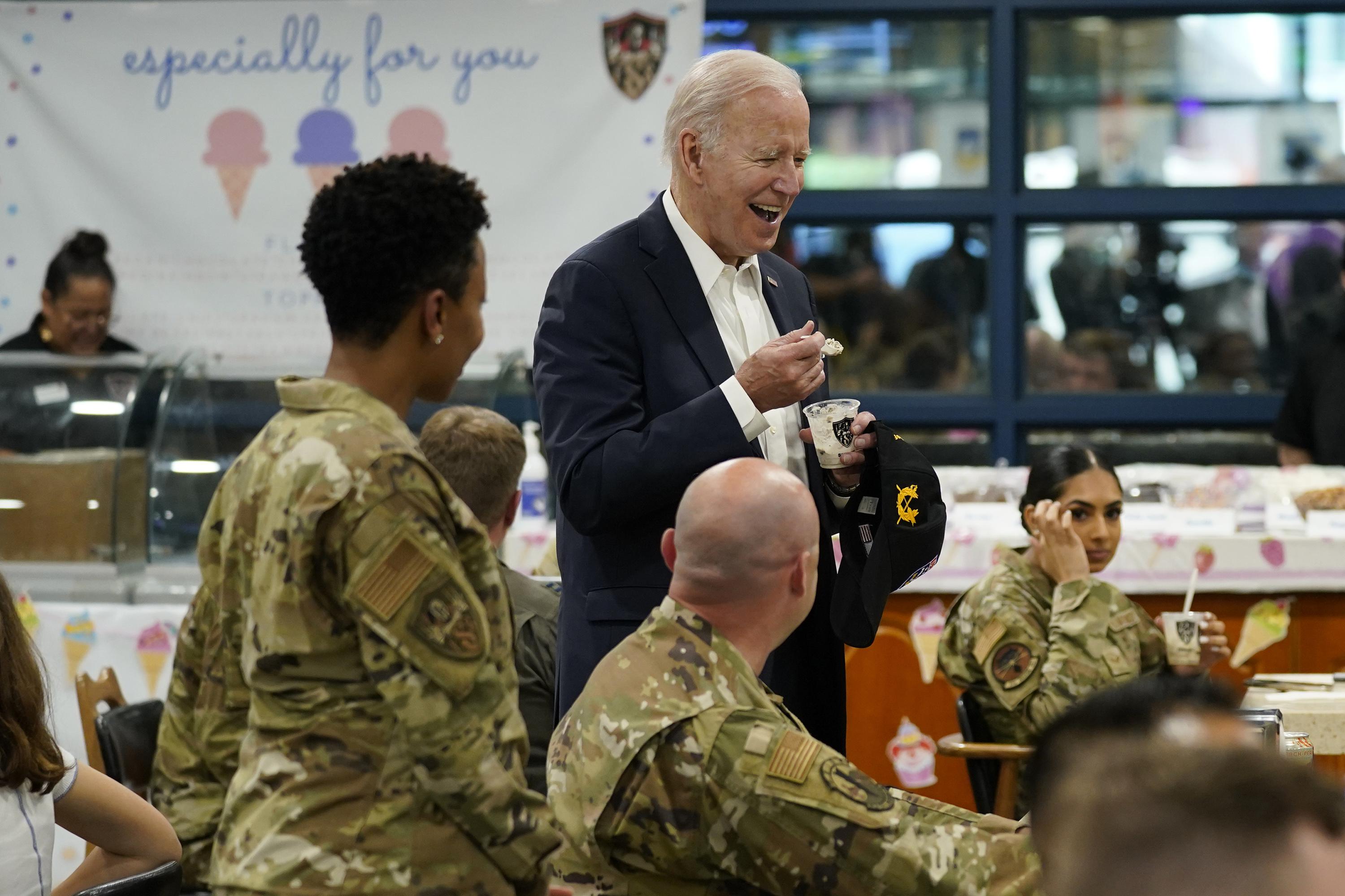 Biden pushes economic, security aims as he ends SKorea visit | AP News
