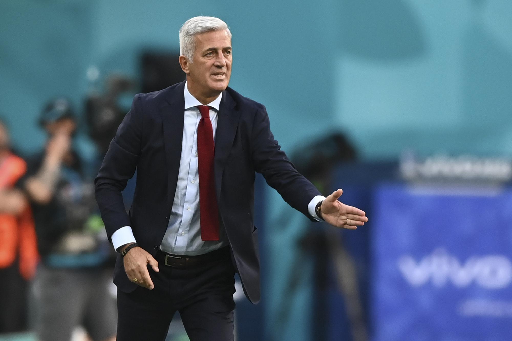 Switzerland coach Vladimir Petkovic leaves to join Bordeaux | AP News