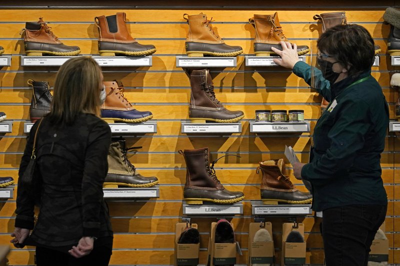 L L Bean Sees Sales Boom Amid Pandemic S Push To Outdoors L L Bean Sees Sales Boom Amid Pandemic S Push To Outdoors