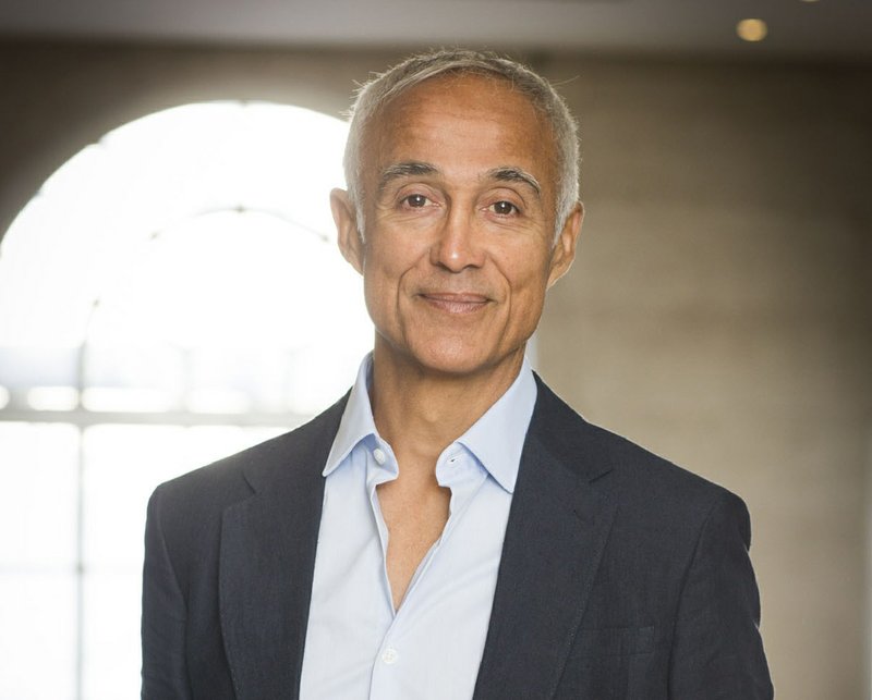 Il 61-anni 182 cm alto Andrew Ridgeley nel 2024