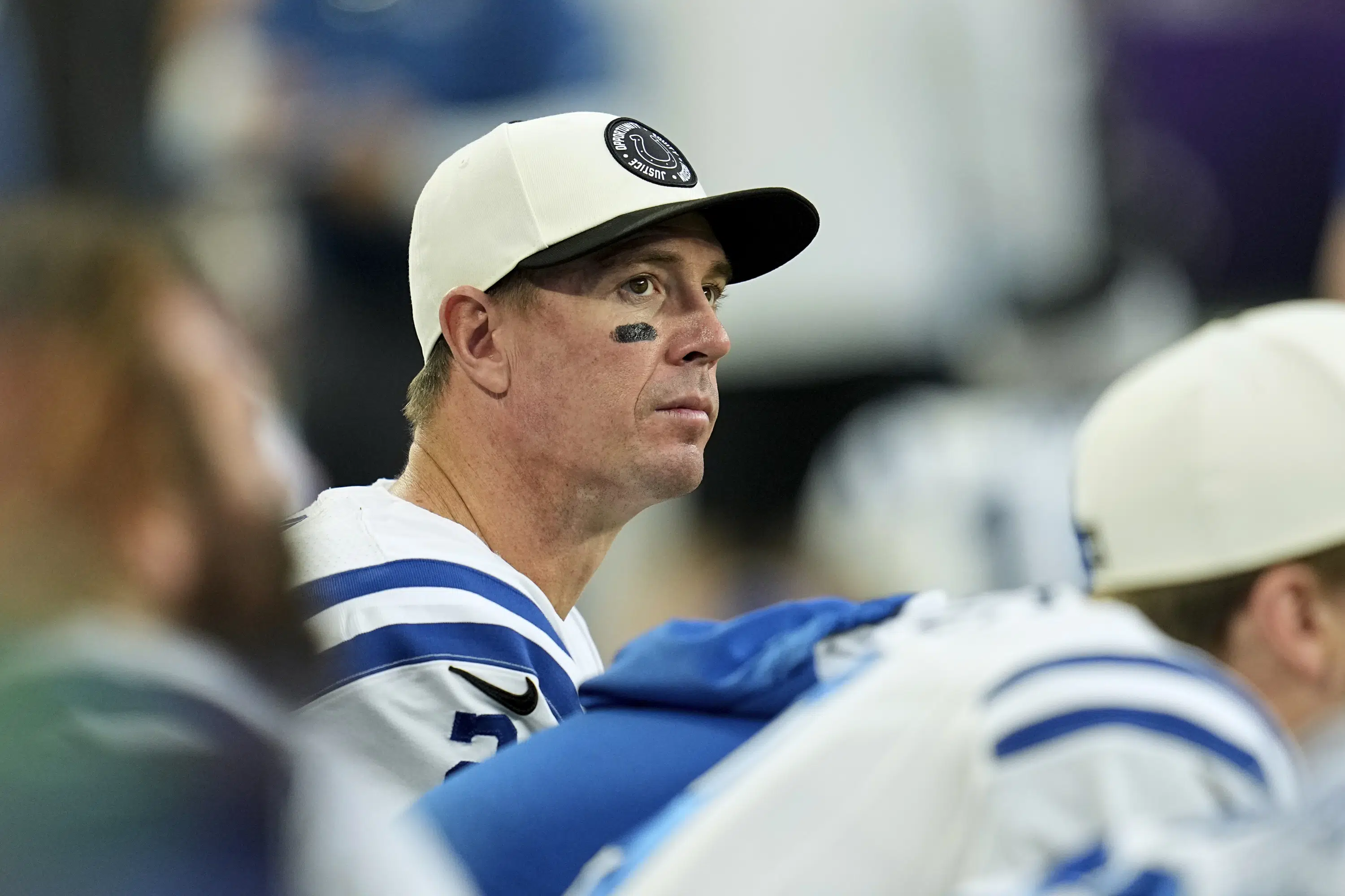 Matt Ryan on the wrong side of history again in Colts' loss