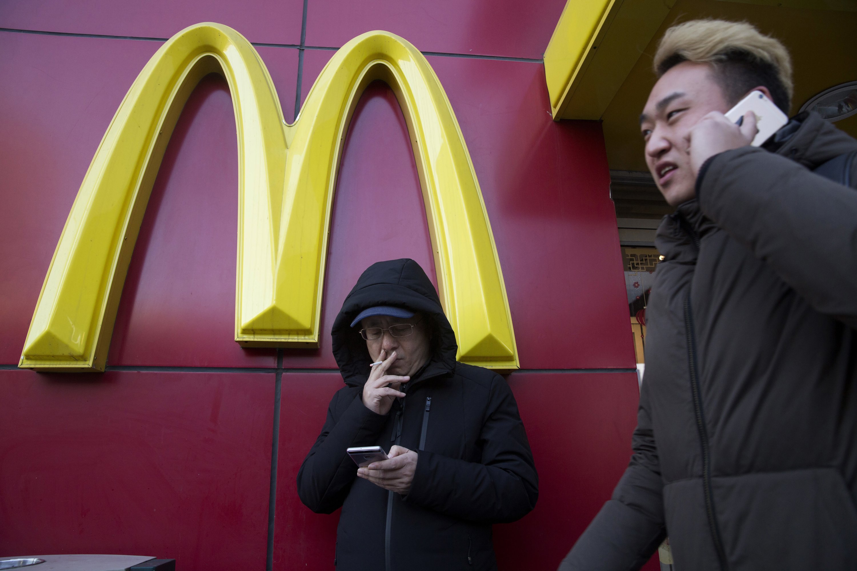 McDonald’s sells “Spam burger” with breadcrumbs in China