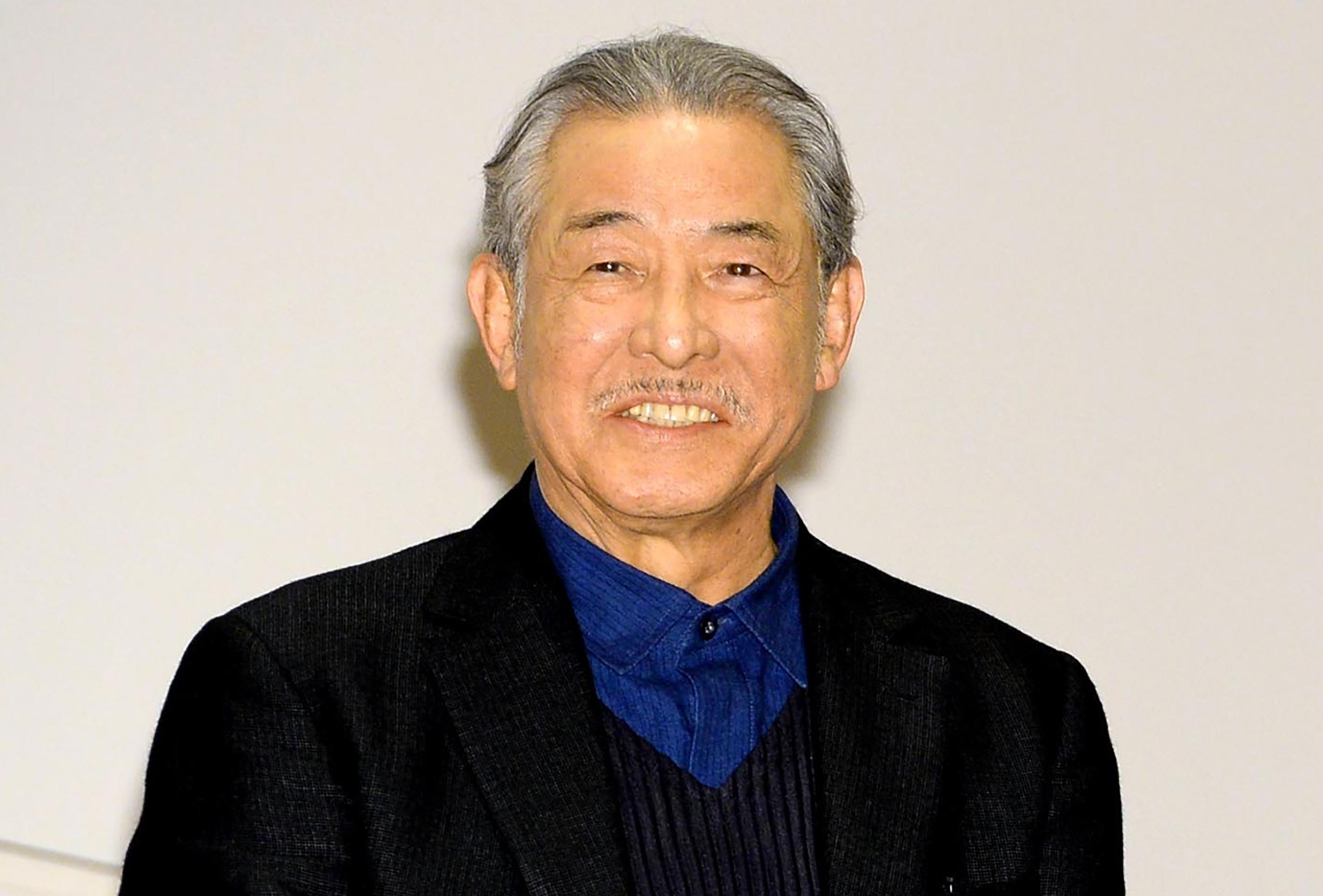 famous-japanese-fashion-designer-issei-miyake-s-84-died-in-trending-news