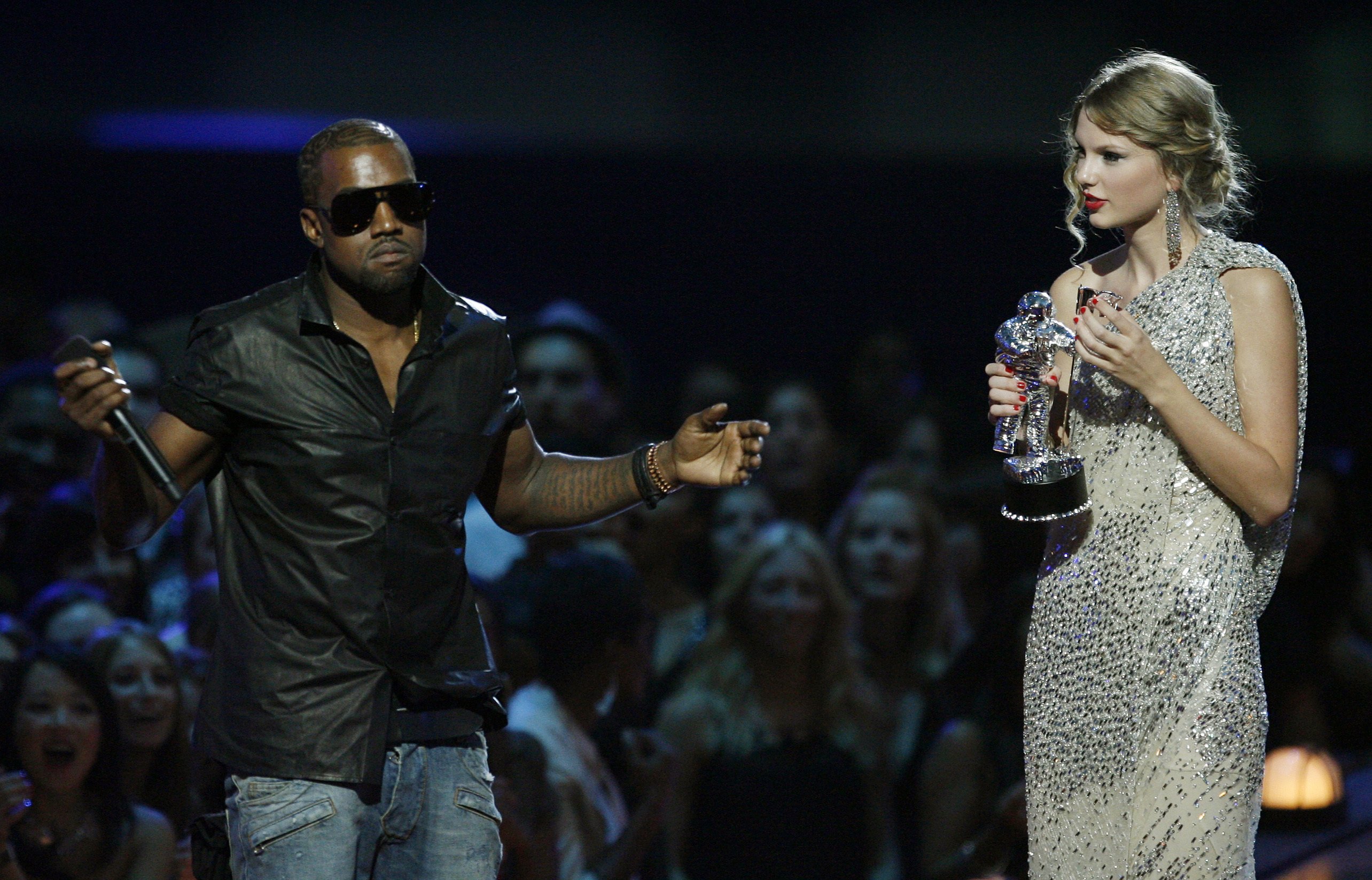 Kanye West Takes Aim at Taylor Swift