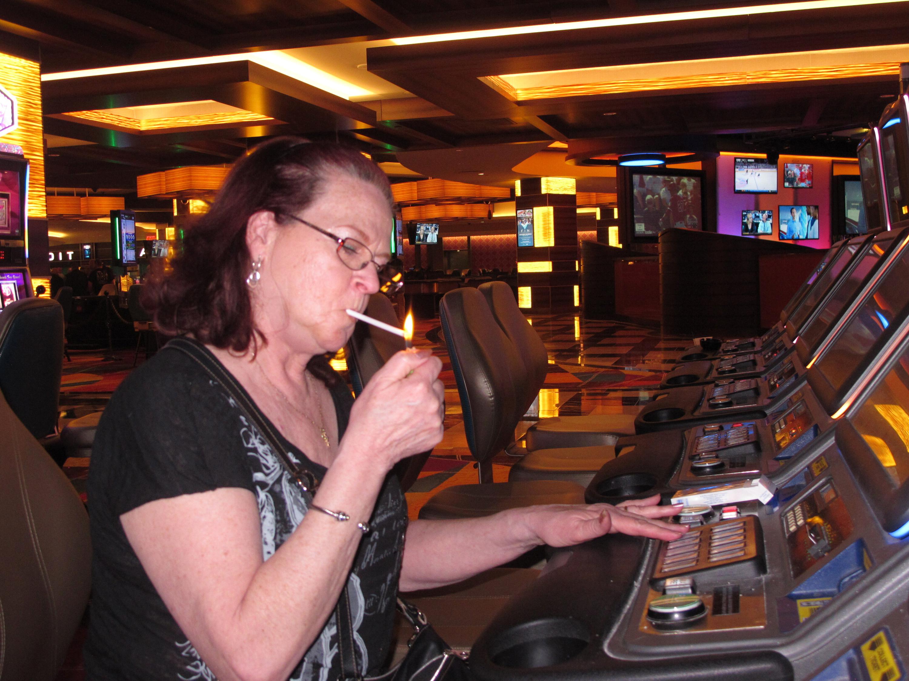 Is Smoking Allowed At Foxwoods