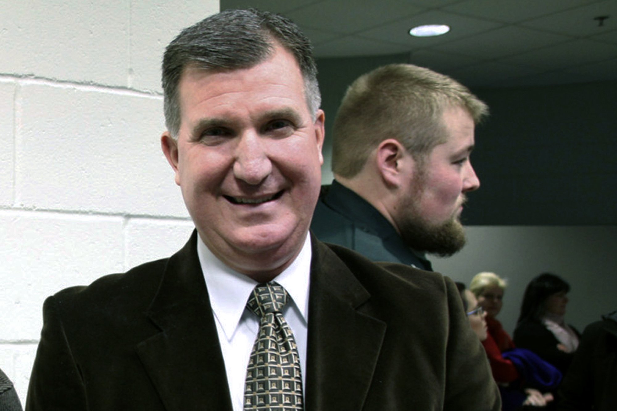 1 Wedding May Undo Maine S Virus Fight Officials Say