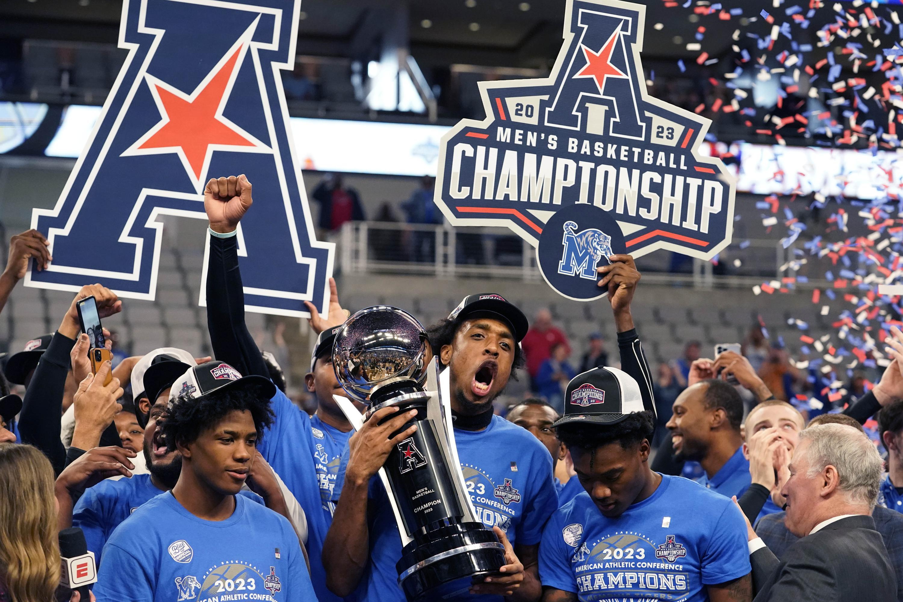 Memphis Tigers' watch parties take place for first round of NCAA