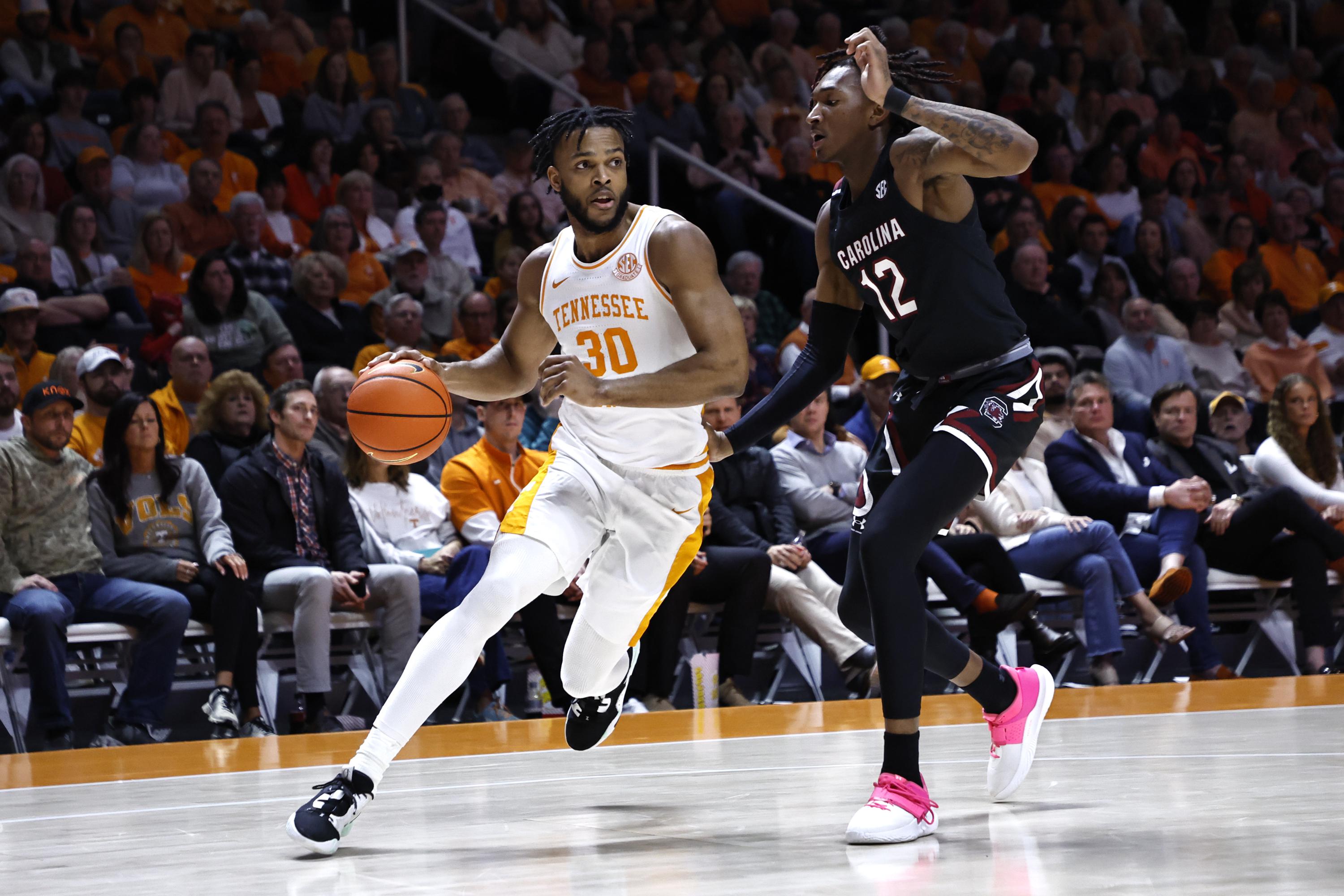 James leads No. 11 Tennessee past South Carolina 85-45