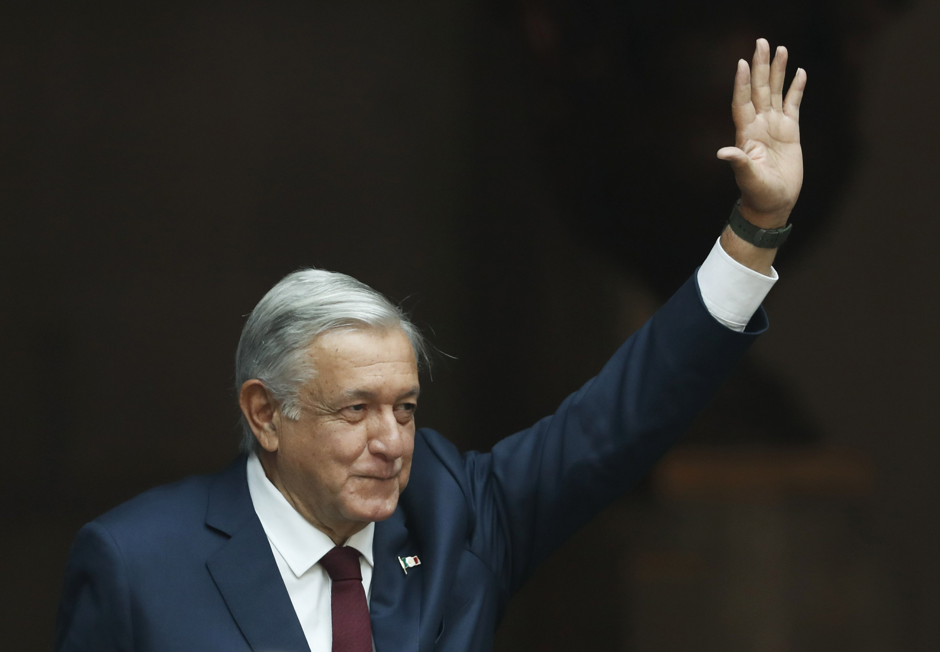 Mexican President Promises Afl Cio Head New Labor Policy