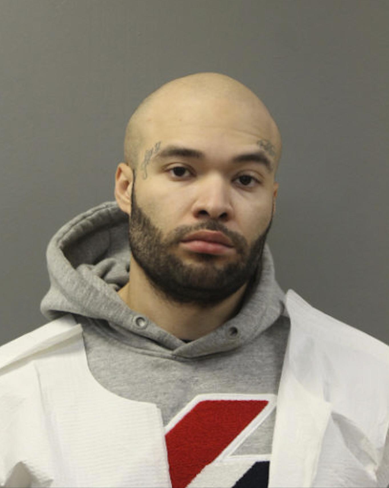 Chicago man faces 3 murder counts in bar fight shootings AP News