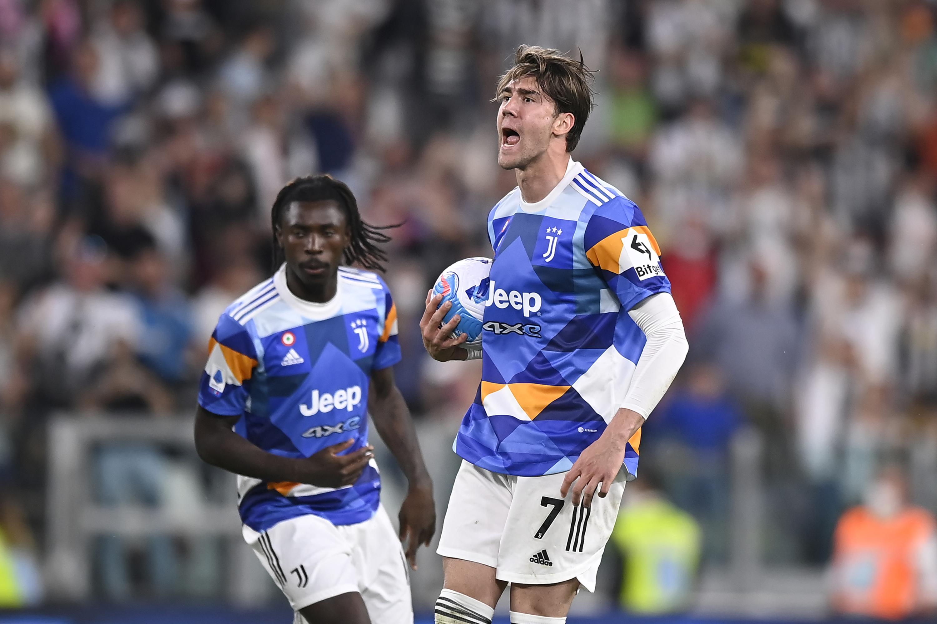 Lazio players cheer after scoring during the Italian Serie A