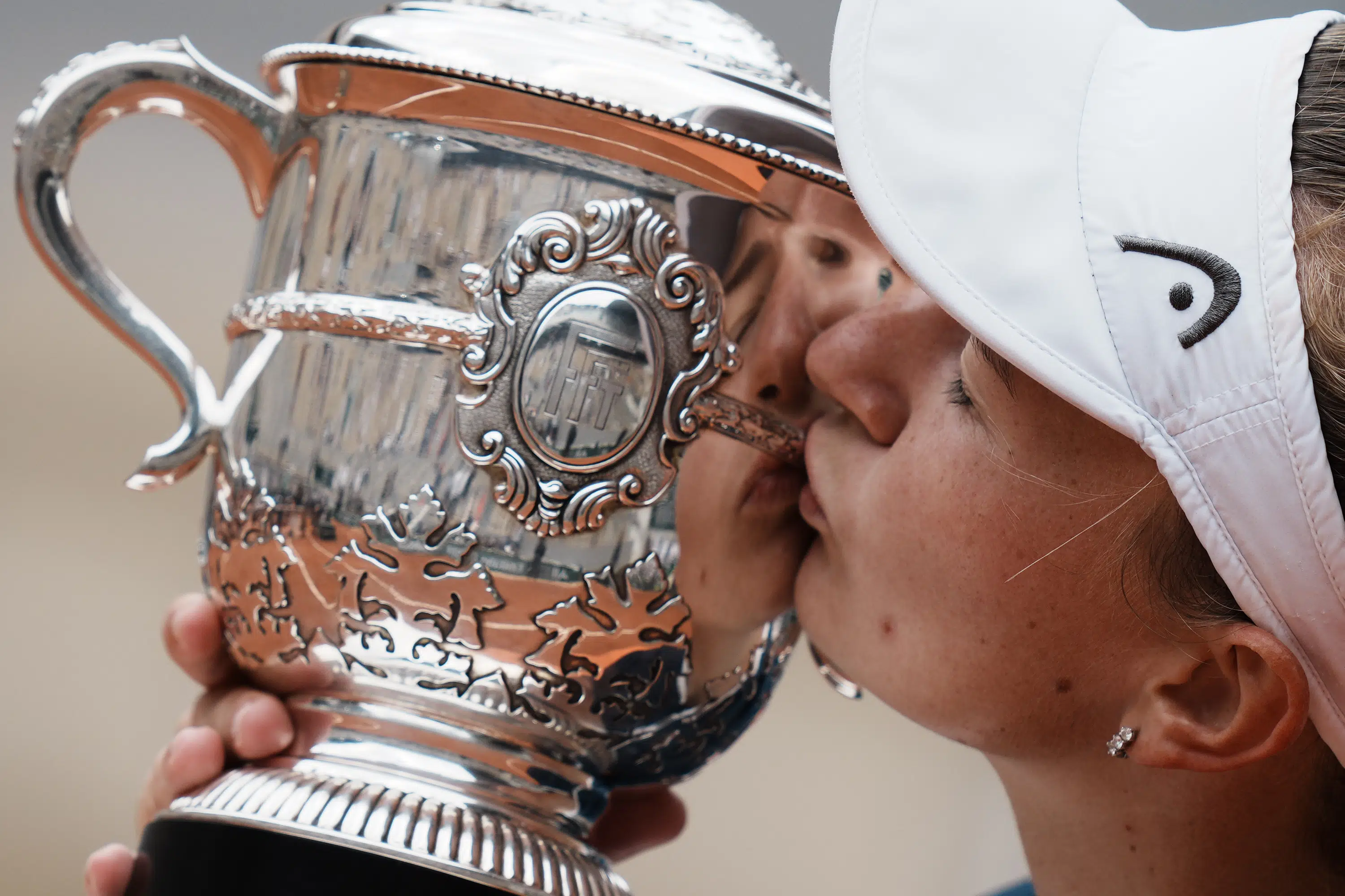 2 years after French Open title, 1 year after 1st-round loss, COVID, Krejcikova aims to forget 2 years after French Open title, 1 year after 1st-round loss, COVID, Krejcikova aims to forget