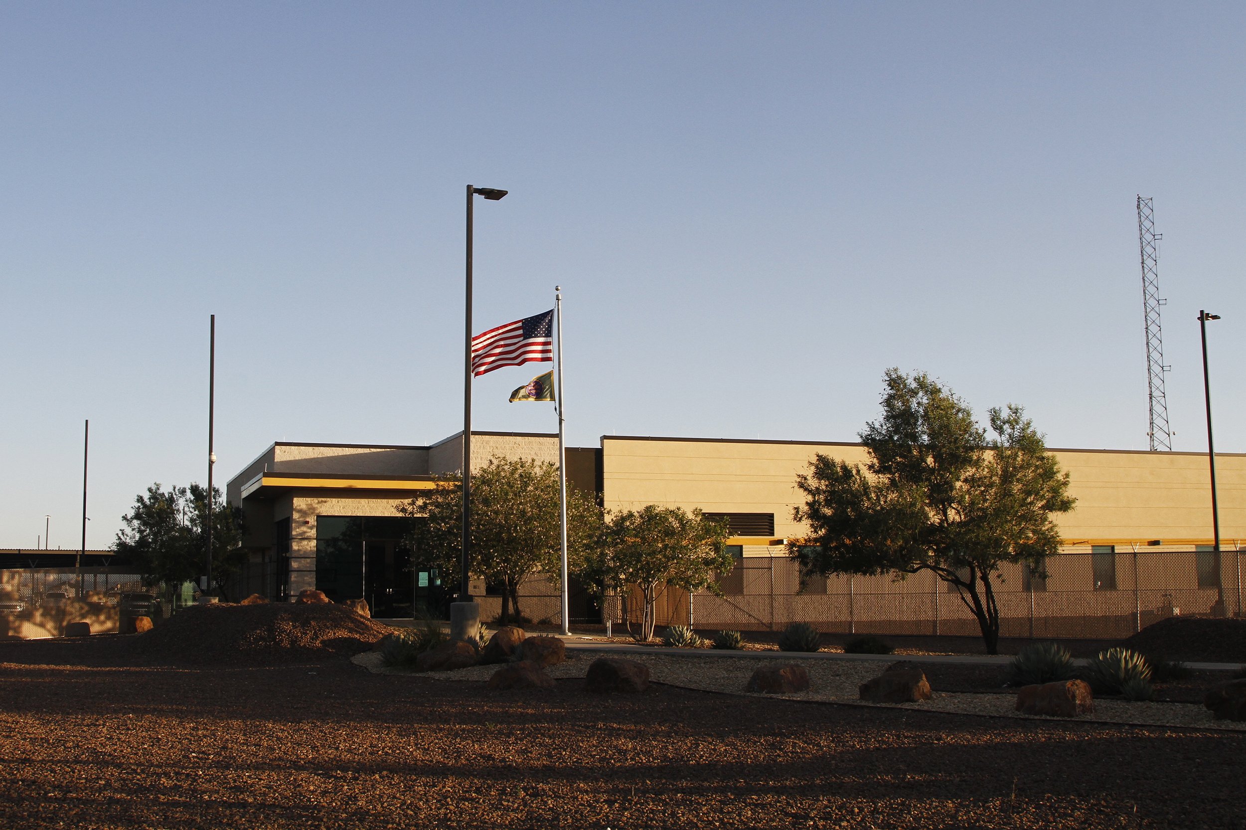 US gov’t moves migrant kids after AP exposes bad treatment US gov’t moves migrant kids after AP exposes bad treatment