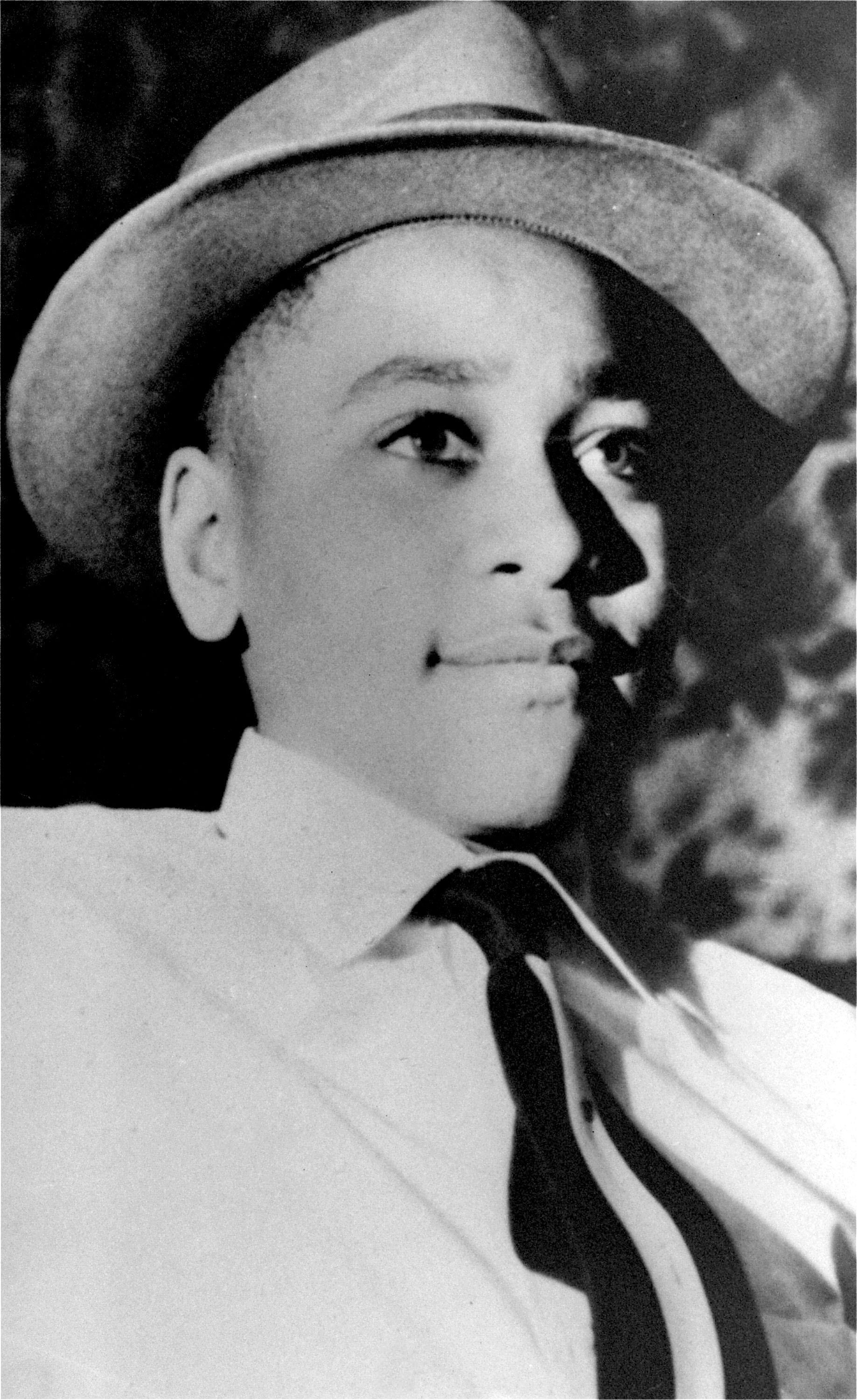 La communauté avec le monument confédéré obtient la statue d’Emmett Till